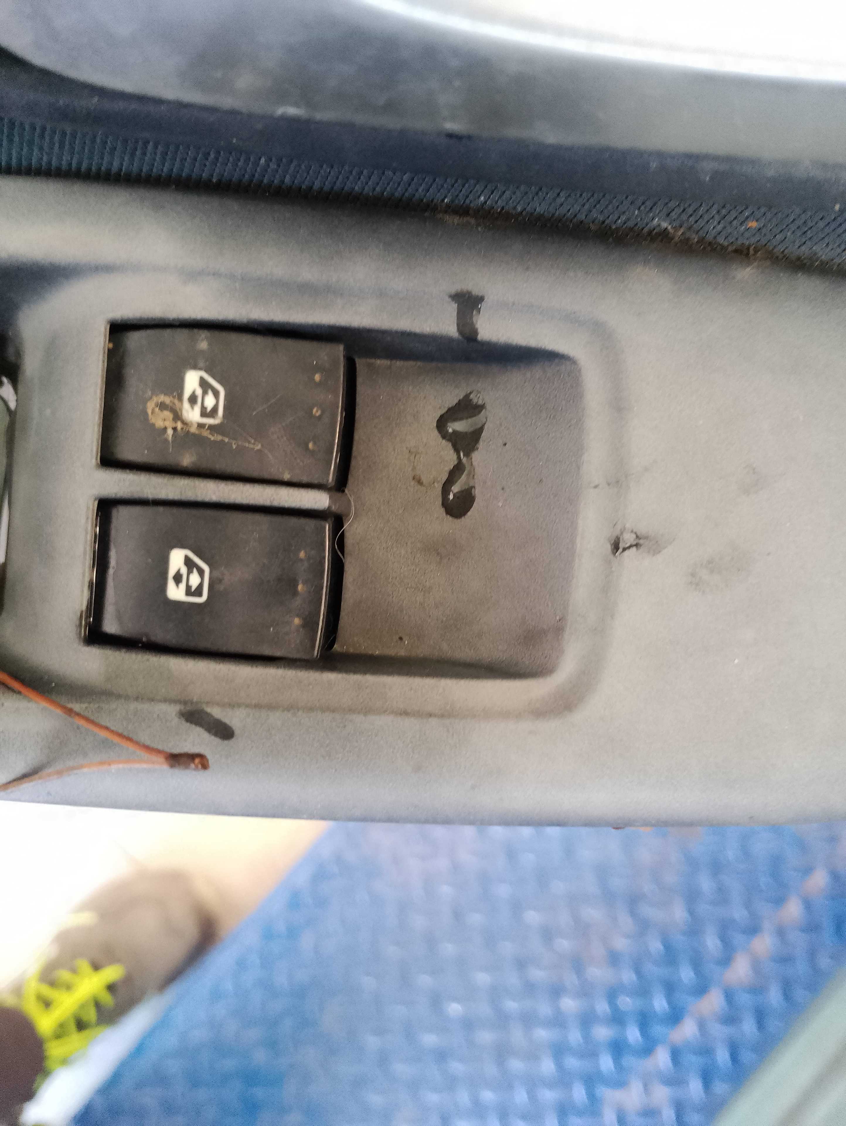 Recambio de mando elevalunas delantero izquierdo para renault clio ii symbol 1.5 dci authentique referencia OEM IAM   
