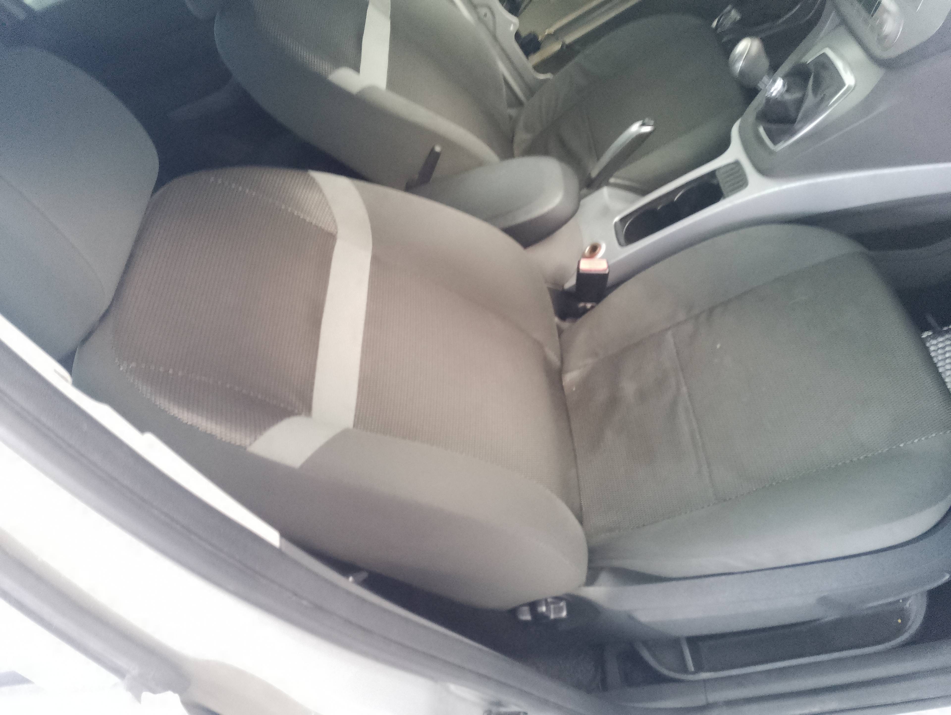 Recambio de asiento delantero derecho para ford kuga (cbv) titanium referencia OEM IAM   