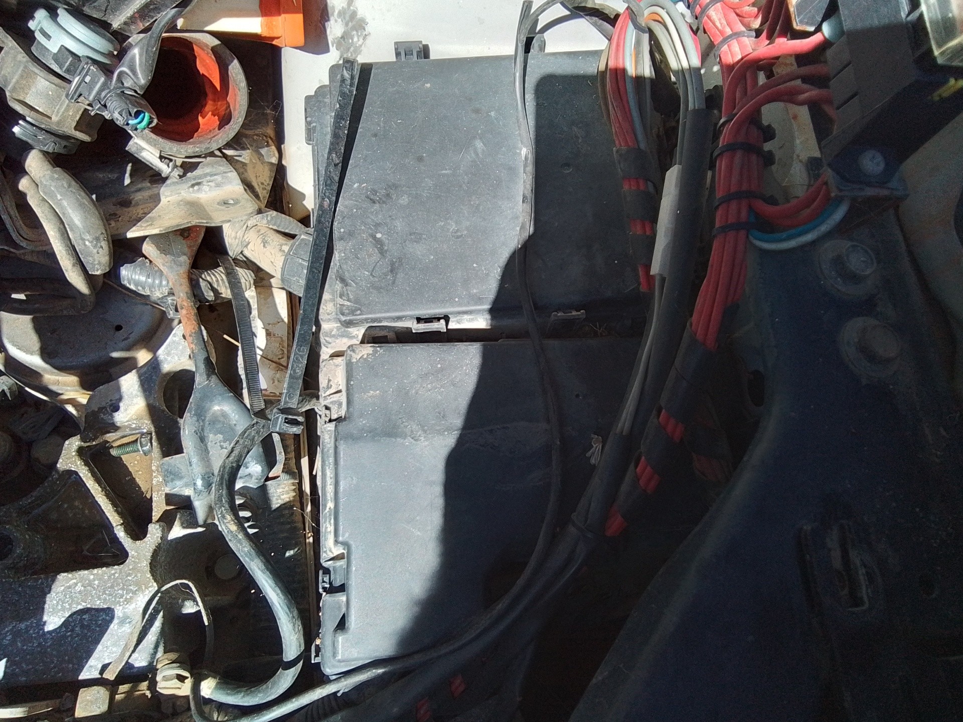 Recambio de caja reles / fusibles para nissan x-trail (t30) referencia OEM IAM   