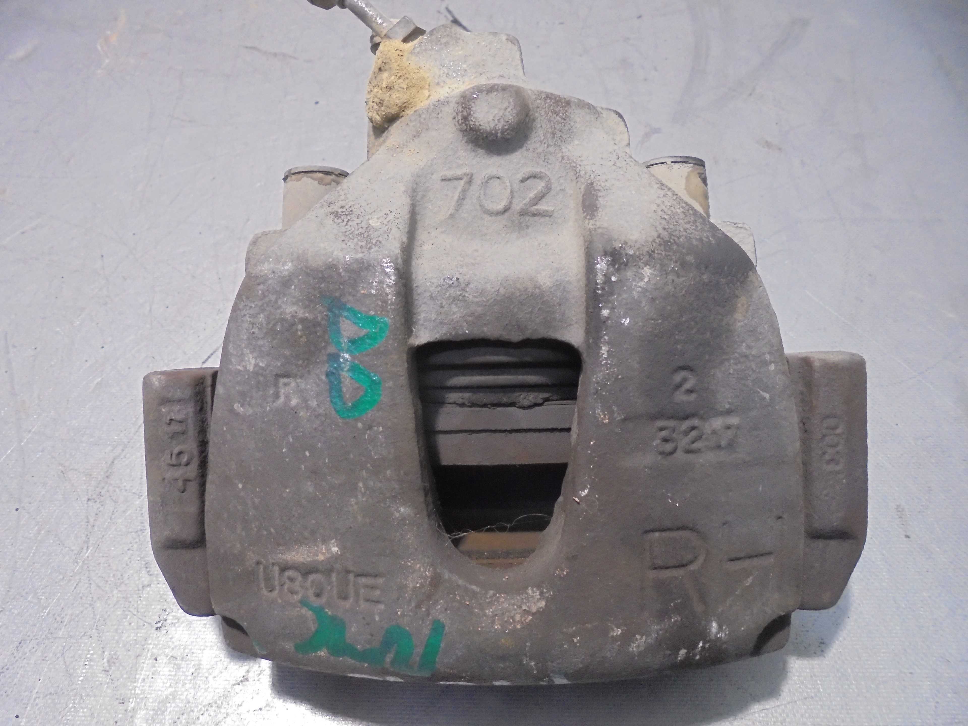 Recambio de pinza de freno delantera derecha para ford ecosport titanium referencia OEM IAM   