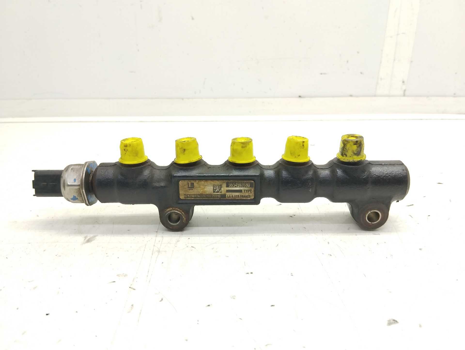 Recambio de rampa inyectora para citroën c3 1.6 16v hdi referencia OEM IAM 9654592680  