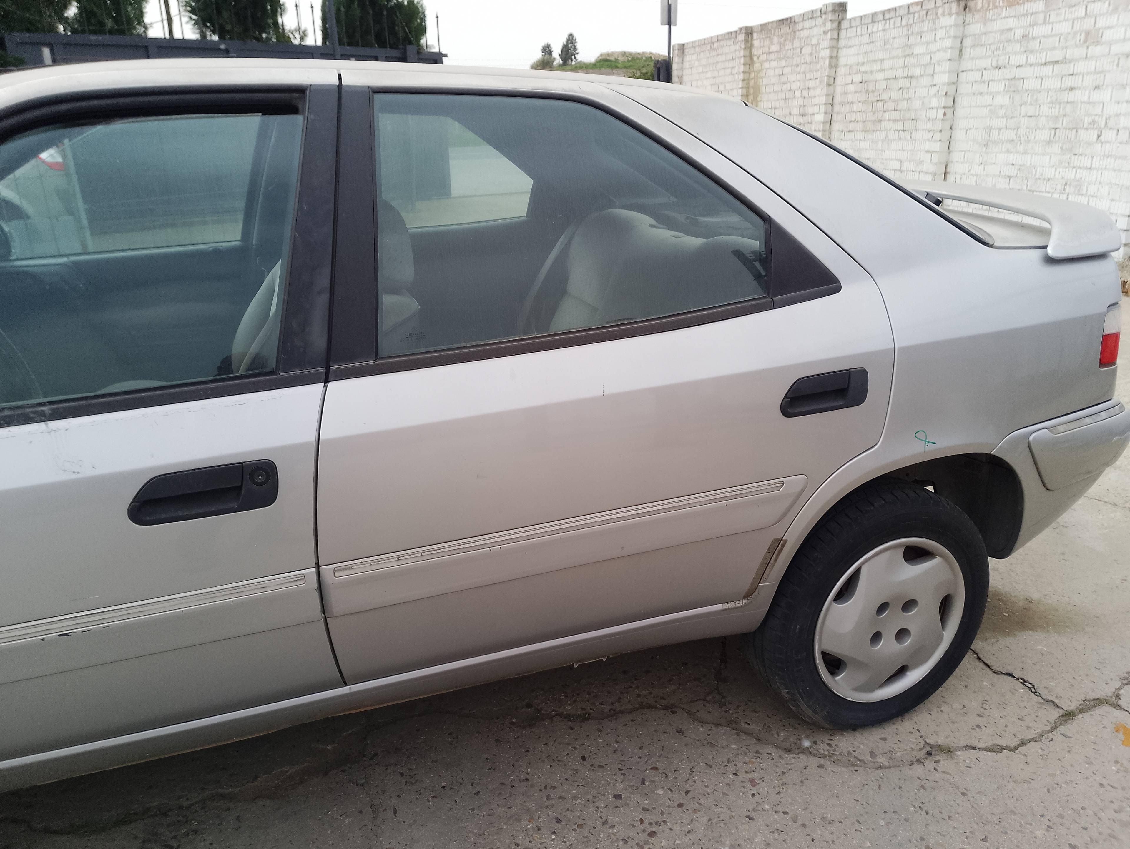 Recambio de puerta trasera izquierda para citroën xantia berlina 1.6 armonia referencia OEM IAM   