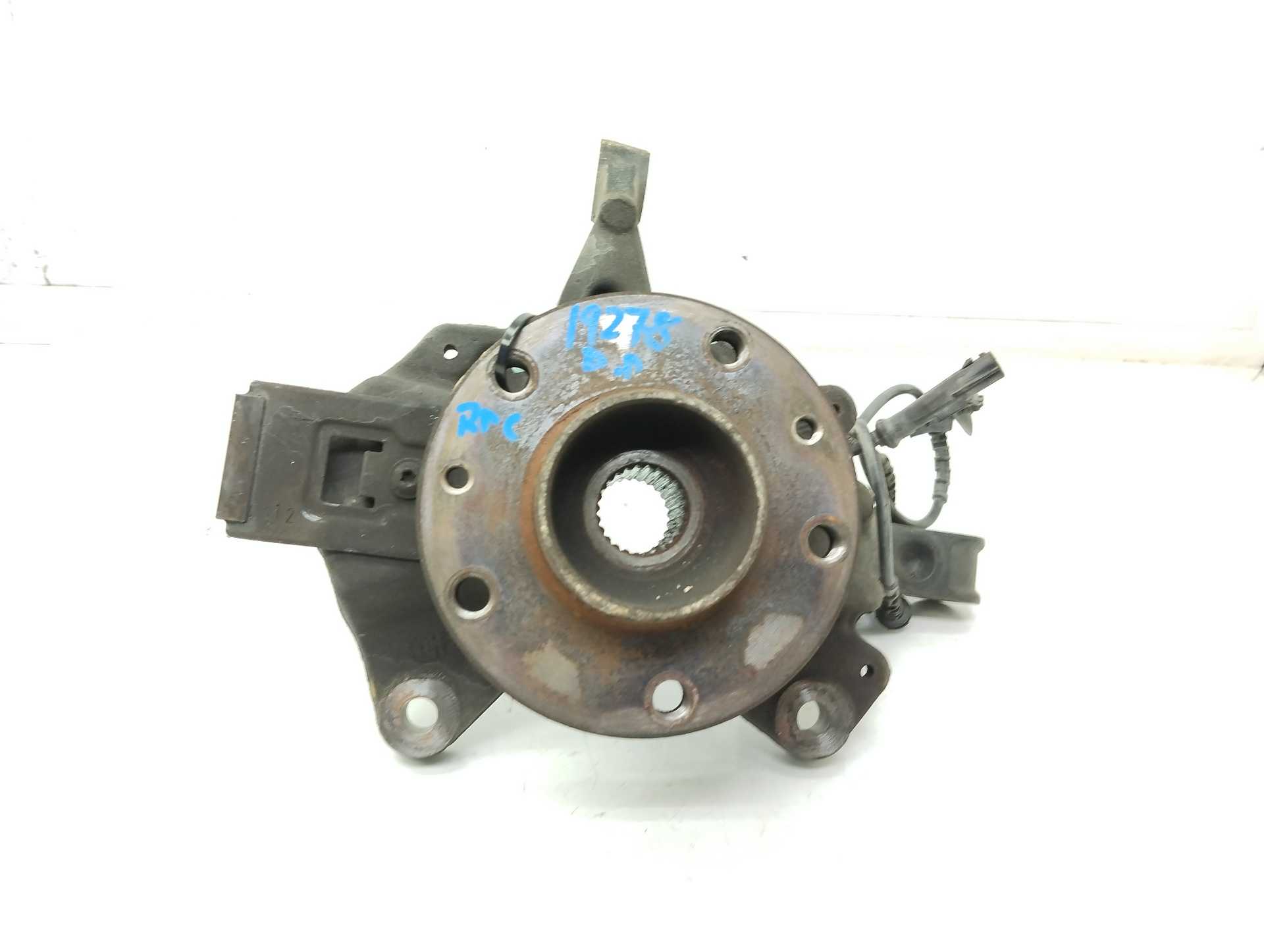 Recambio de mangueta delantera derecha para renault megane iii berlina 5 p dynamique referencia OEM IAM   