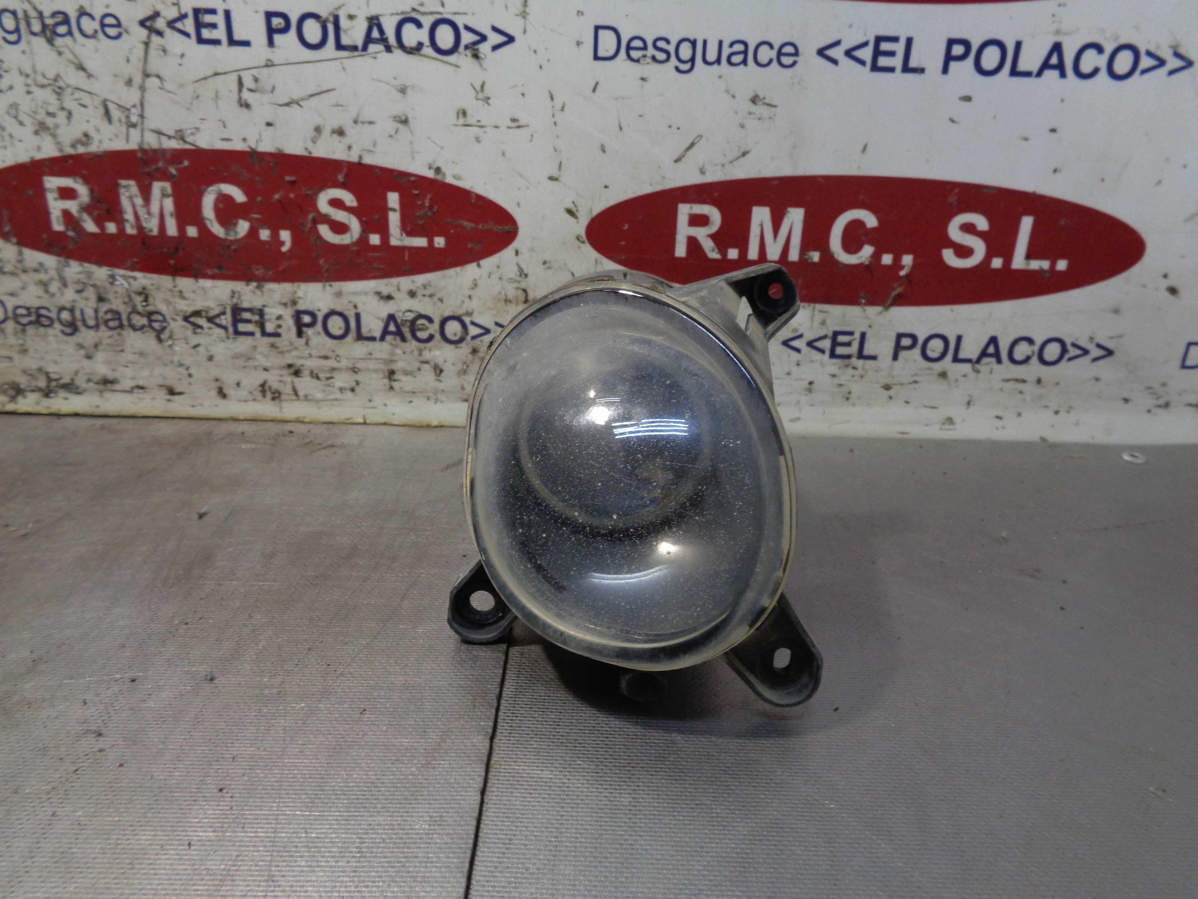 Recambio de faro antiniebla derecho para volkswagen passat berlina (3b3) advance referencia OEM IAM 3B7941604  