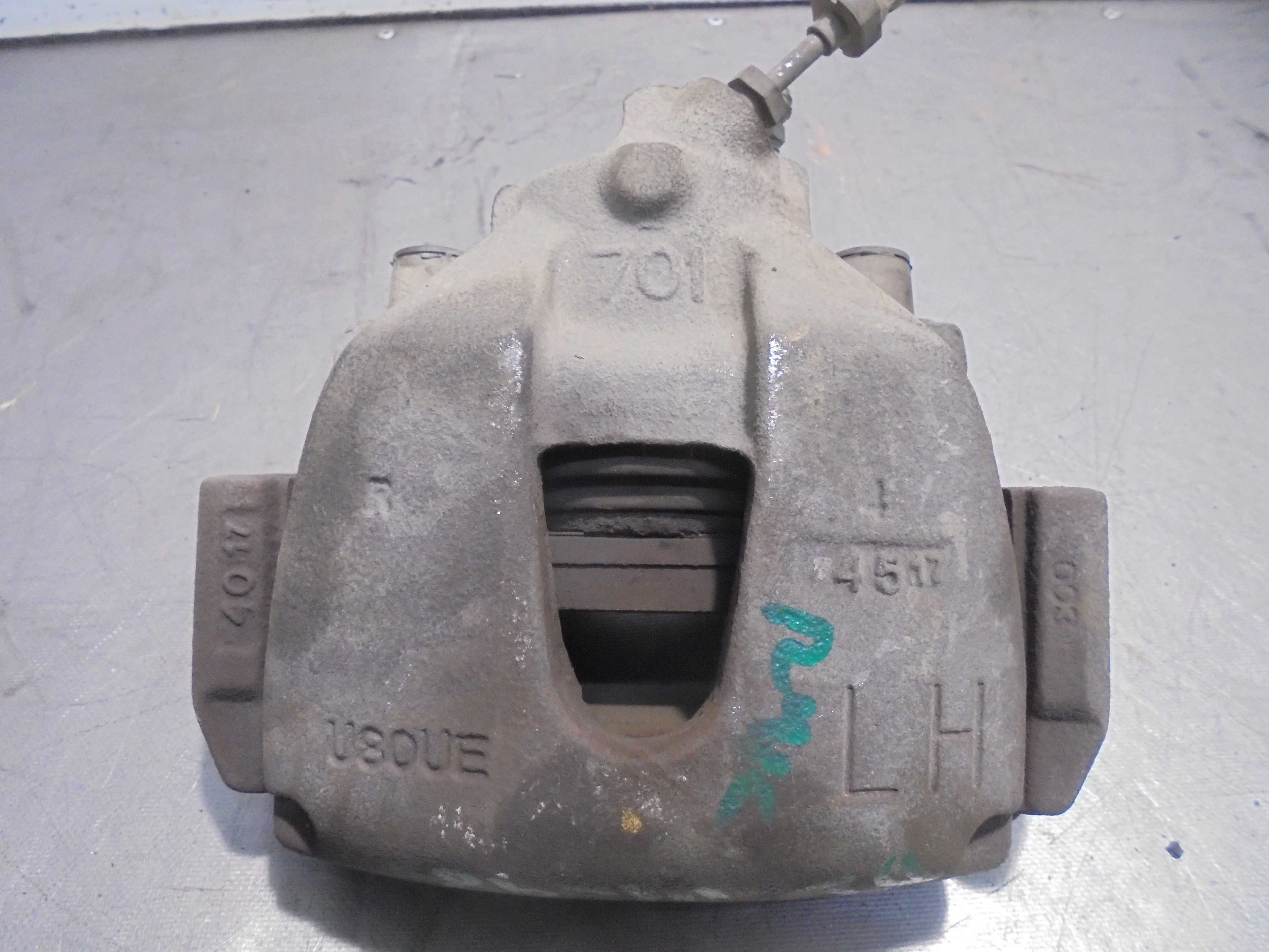 Recambio de pinza de freno delantera izquierda para ford ecosport titanium referencia OEM IAM   