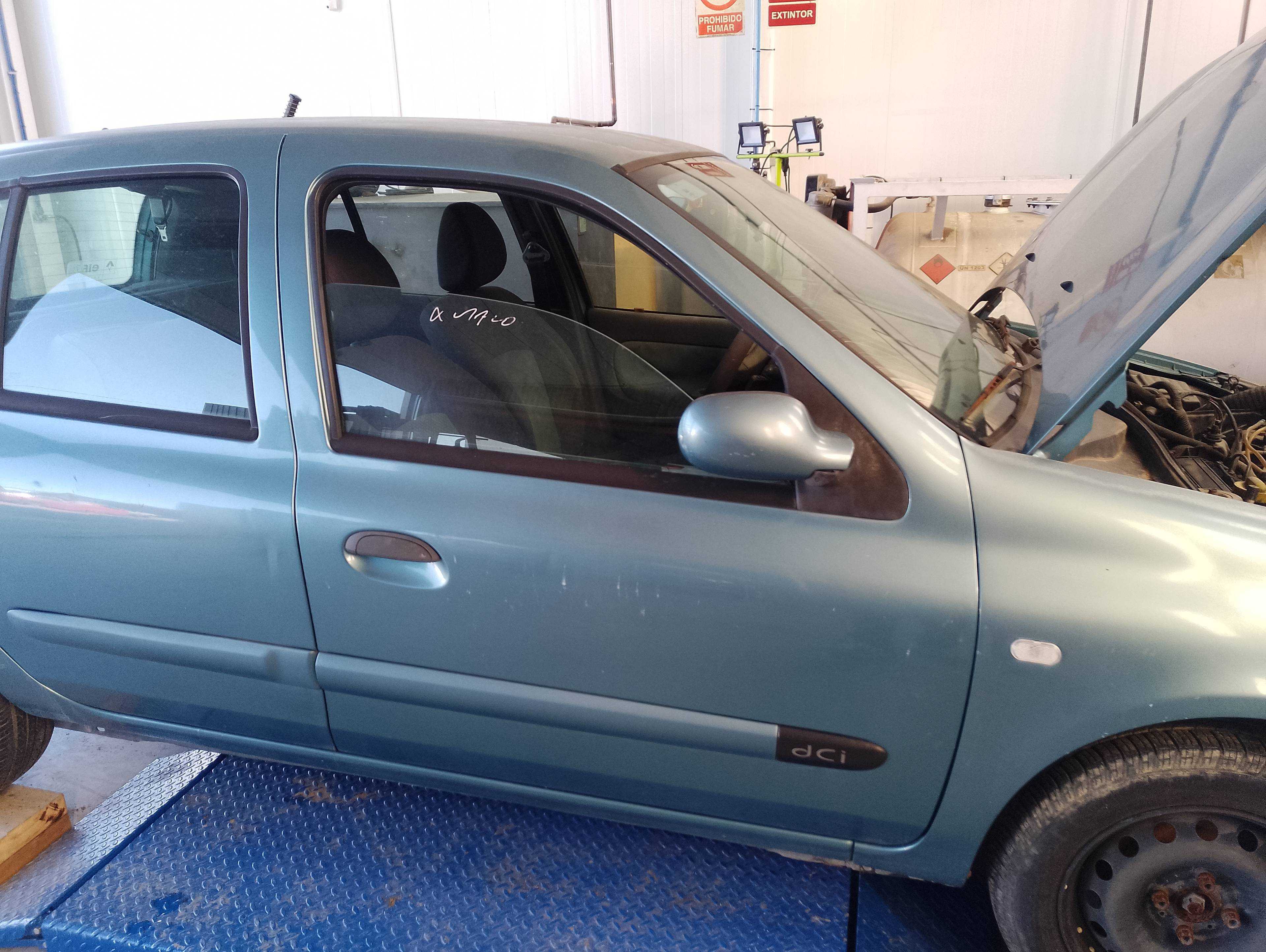 Recambio de puerta delantera derecha para renault clio ii symbol 1.5 dci authentique referencia OEM IAM   