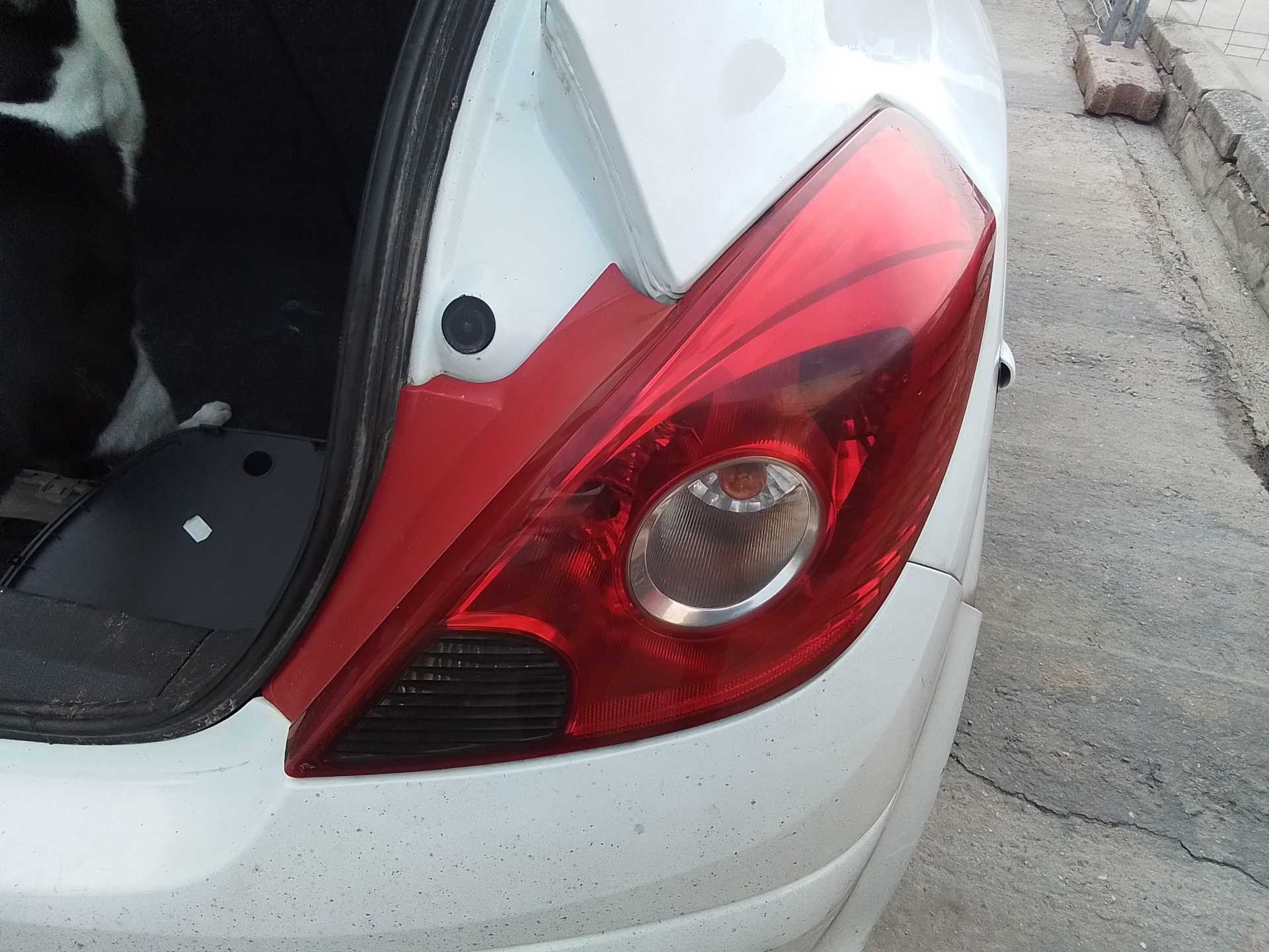 Recambio de piloto trasero derecho para opel corsa d 1.3 16v cdti referencia OEM IAM   