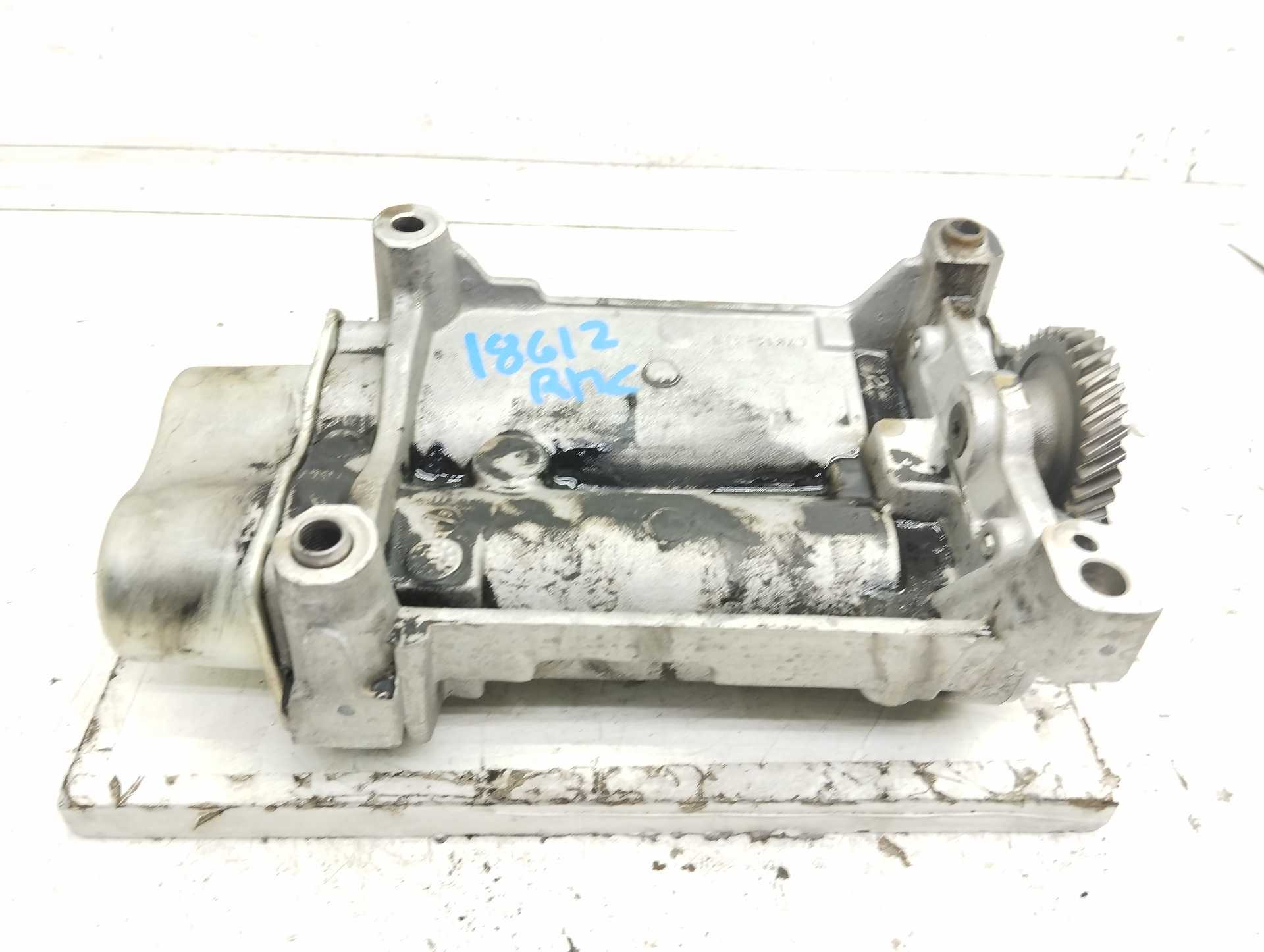 Recambio de bomba aceite para chevrolet epica 2.0 diesel cat referencia OEM IAM 07K14353  