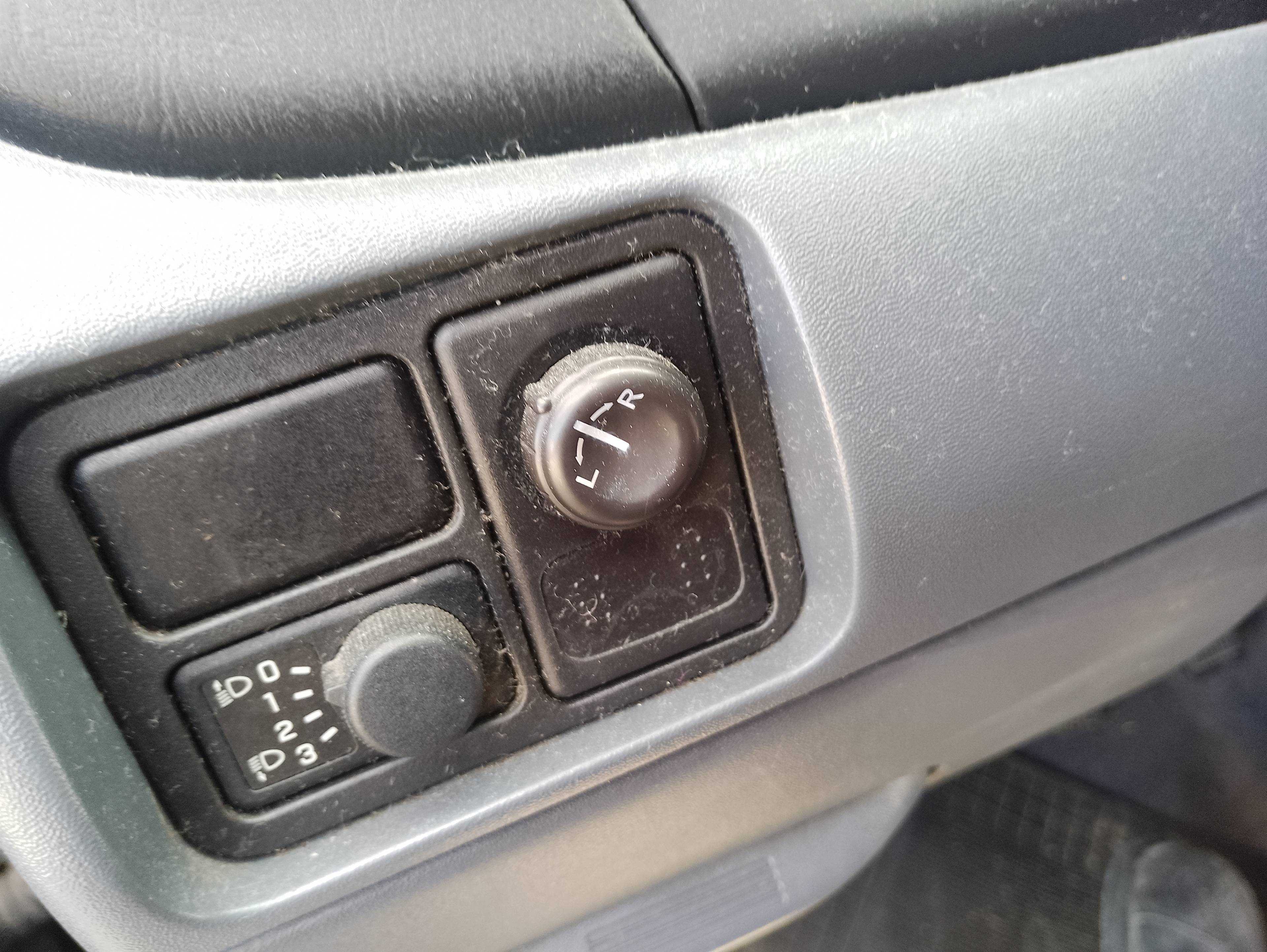 Recambio de mando retrovisor para nissan almera (n16/e) acenta referencia OEM IAM   