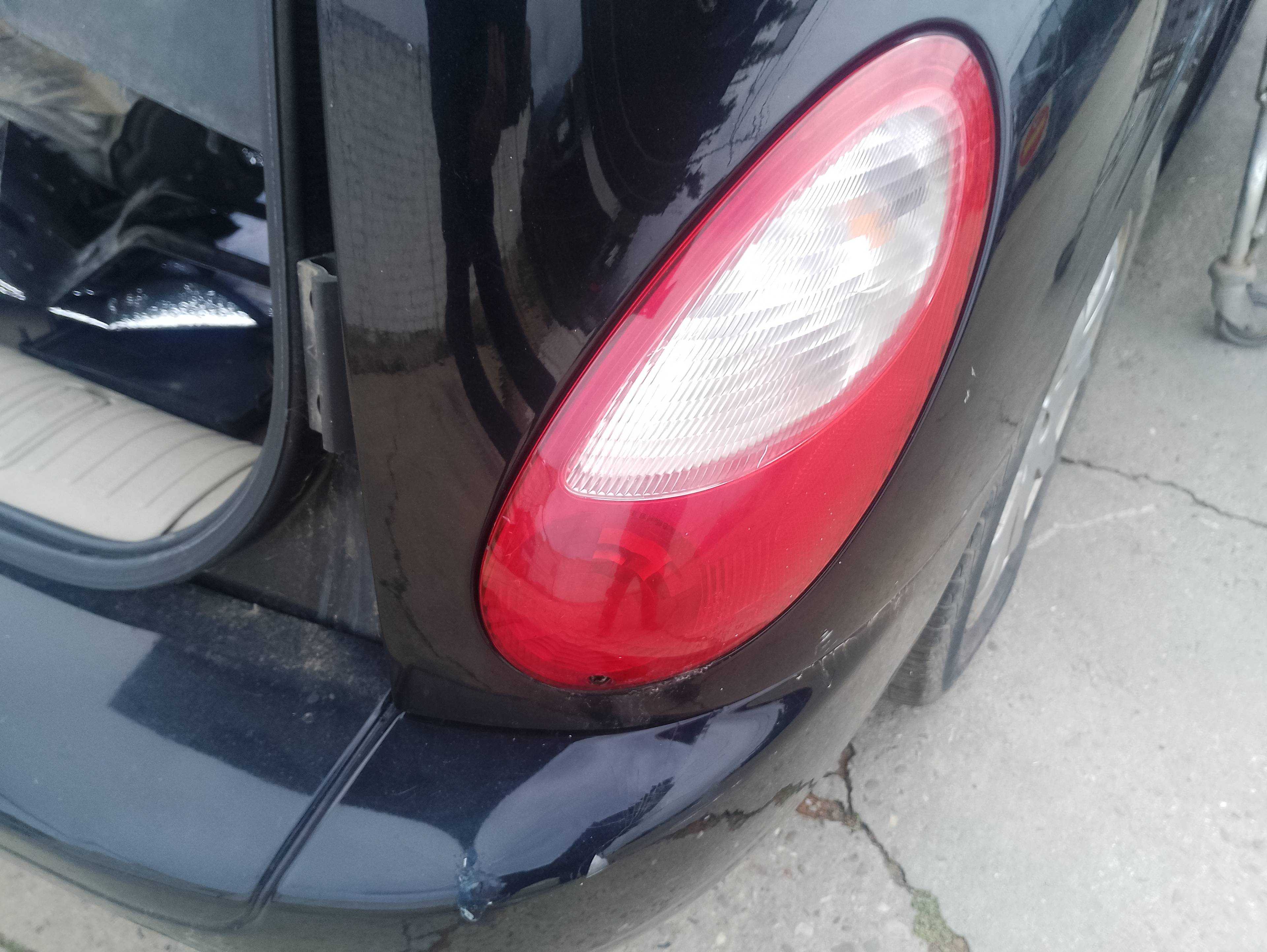 Recambio de piloto trasero derecho para chrysler pt cruiser (pt) referencia OEM IAM   