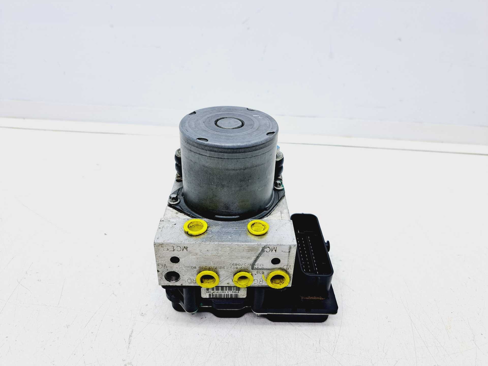 Recambio de abs para citroën c4 lim. live referencia OEM IAM 9677024980  