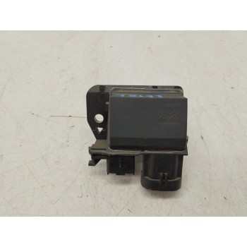 Recambio de rele de ventiladores para citroën c4 picasso origins referencia OEM IAM 9829220580  