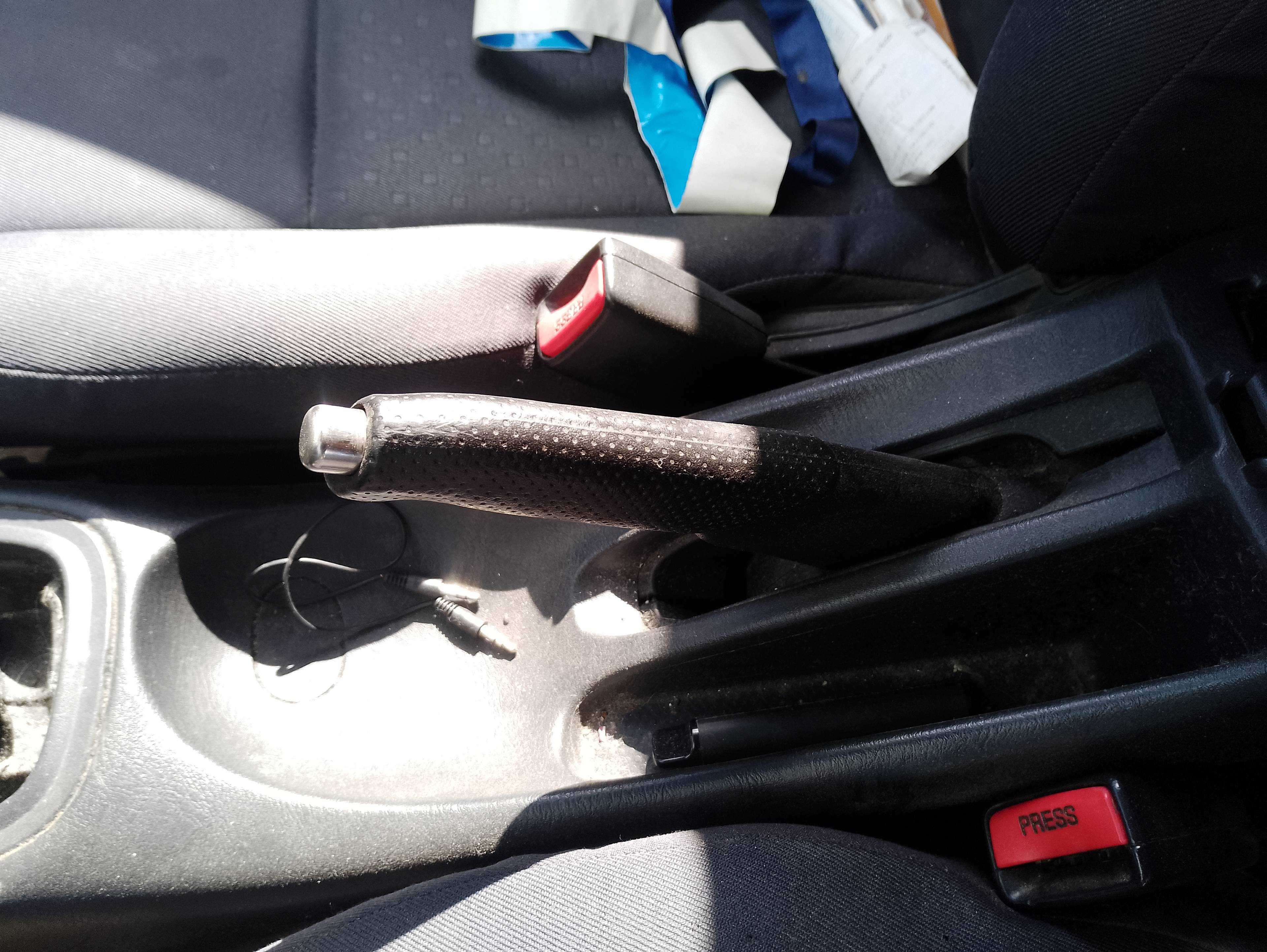 Recambio de palanca freno para nissan almera (n16/e) acenta referencia OEM IAM   