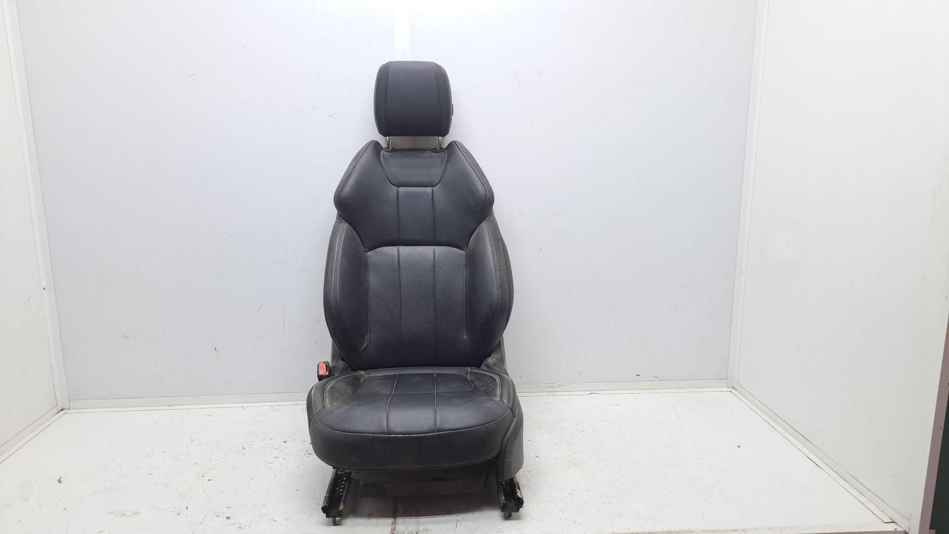 Recambio de asiento delantero izquierdo para land rover range rover evoque (l551) 2.0 d150 mhev 4x4 referencia OEM IAM   