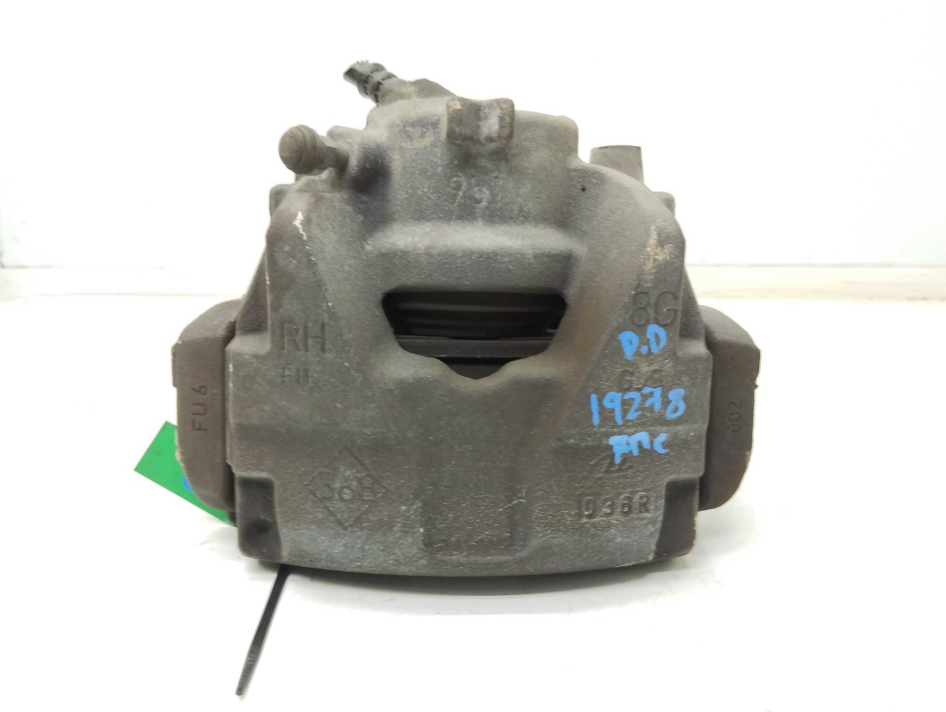 Recambio de pinza de freno delantera derecha para renault megane iii berlina 5 p dynamique referencia OEM IAM   
