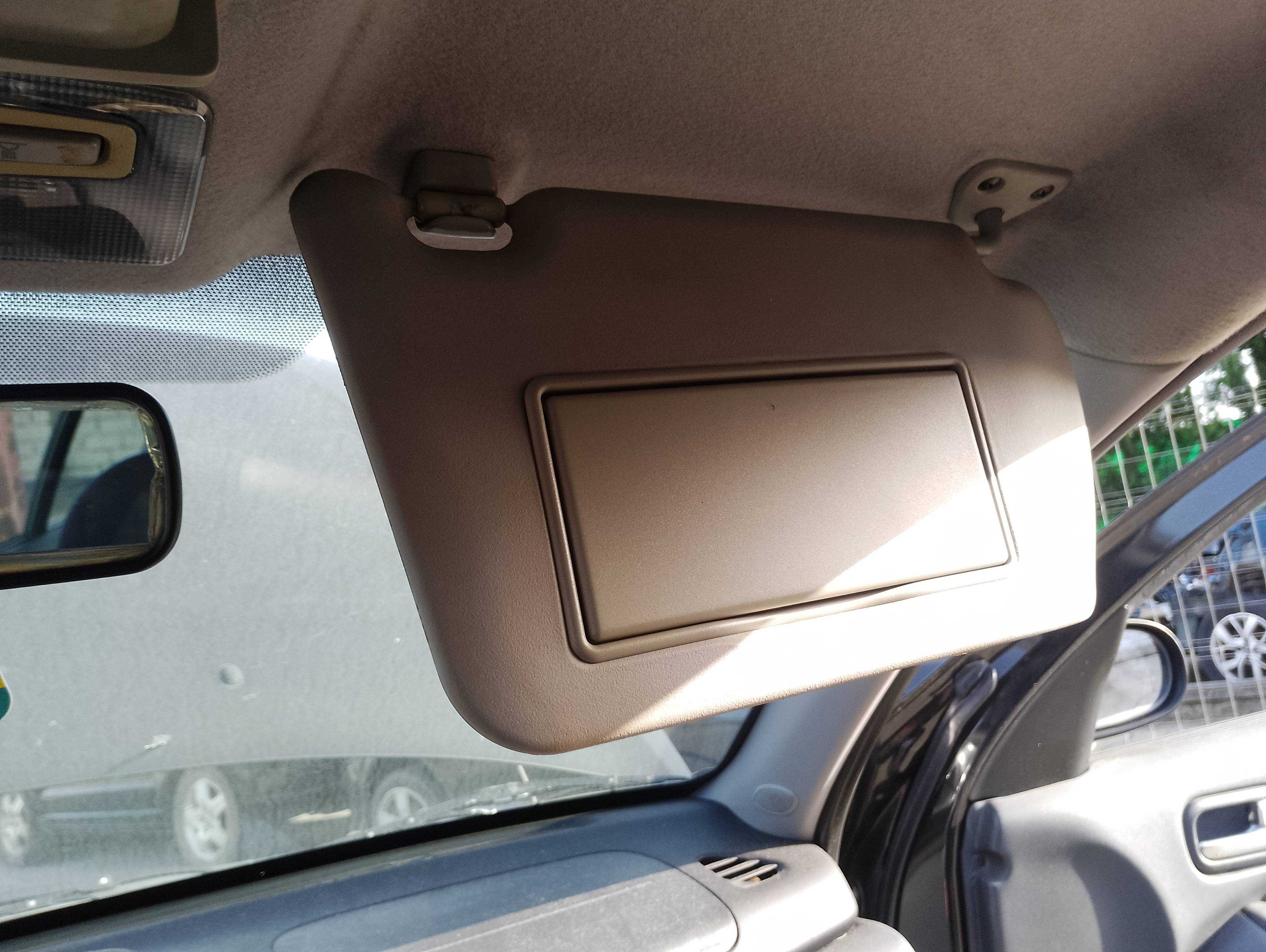 Recambio de parasol derecho para nissan almera (n16/e) acenta referencia OEM IAM   