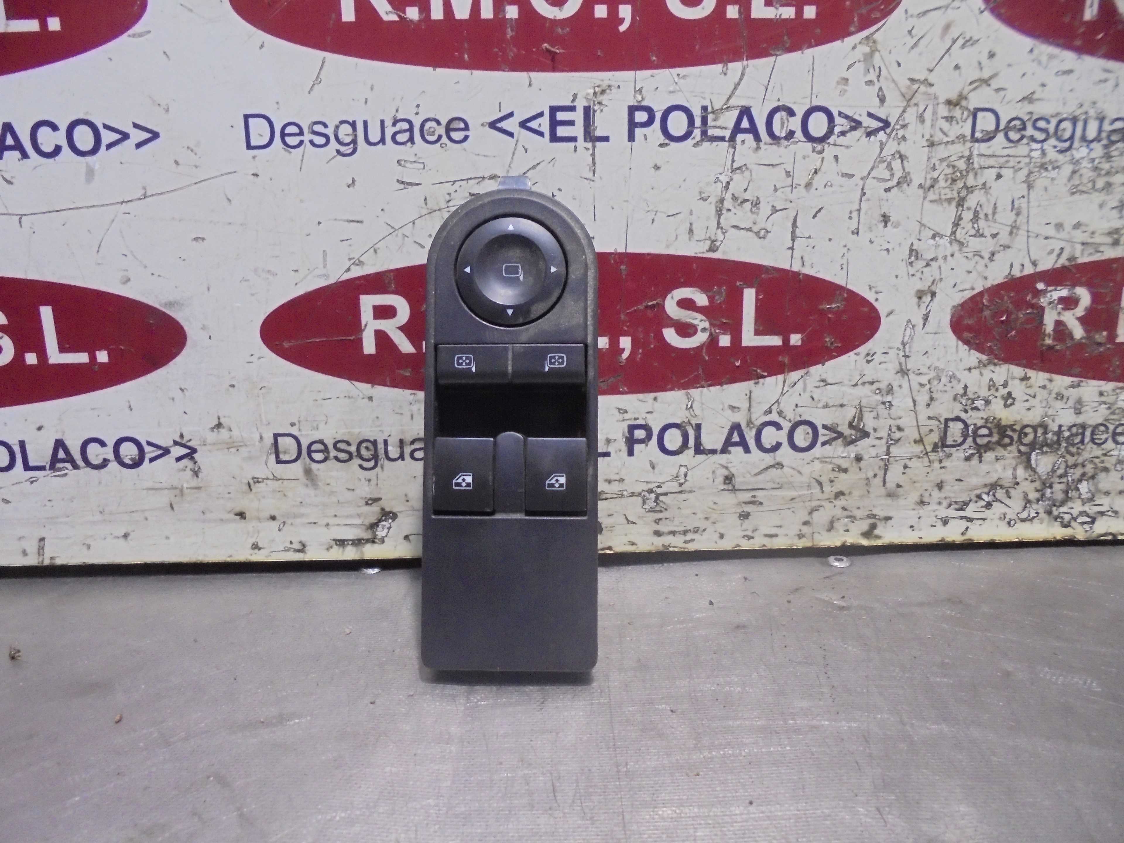 Recambio de mando elevalunas delantero izquierdo para opel astra gtc cosmo referencia OEM IAM 13228706  