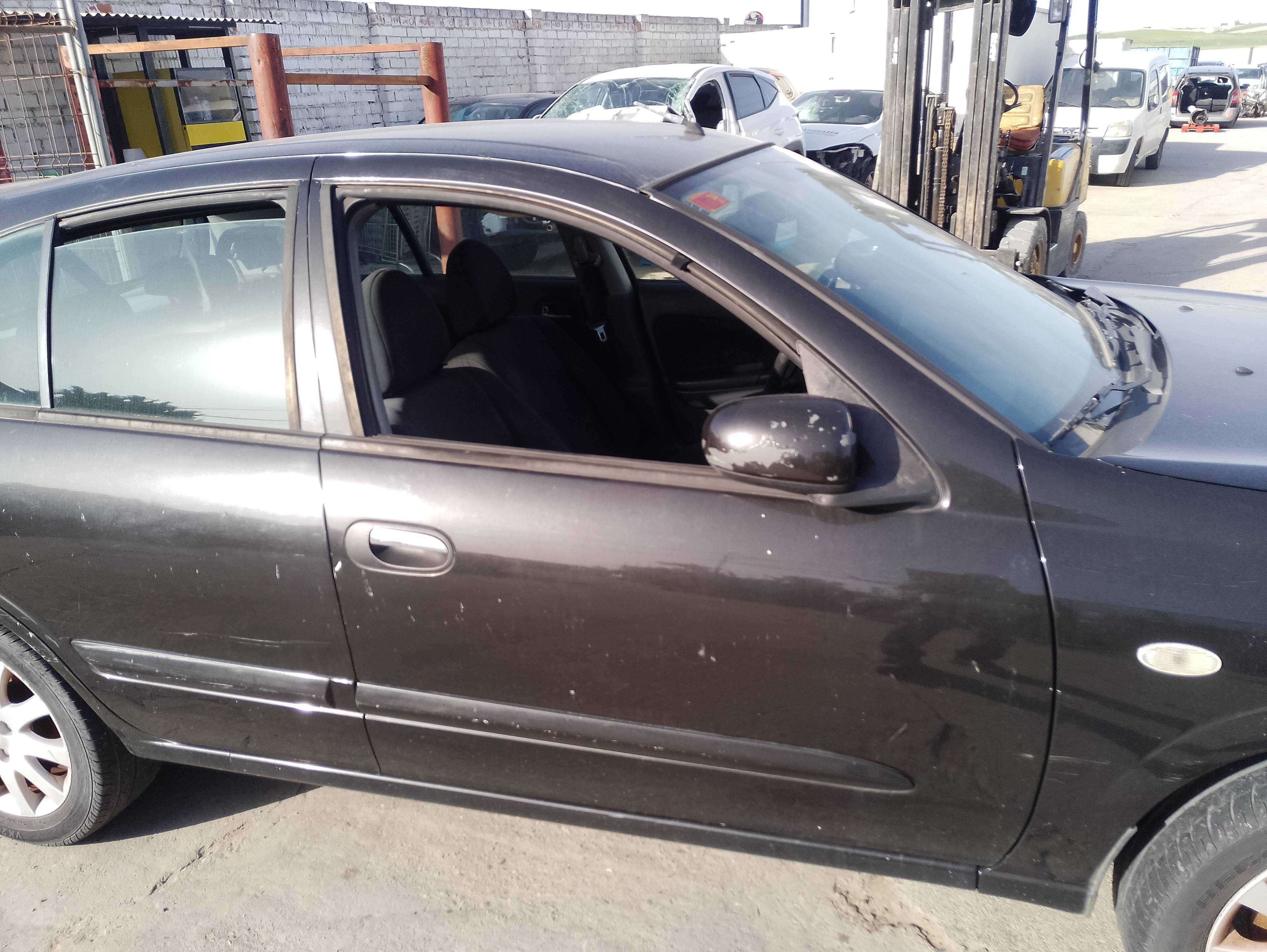 Recambio de puerta delantera derecha para nissan almera (n16/e) acenta referencia OEM IAM   
