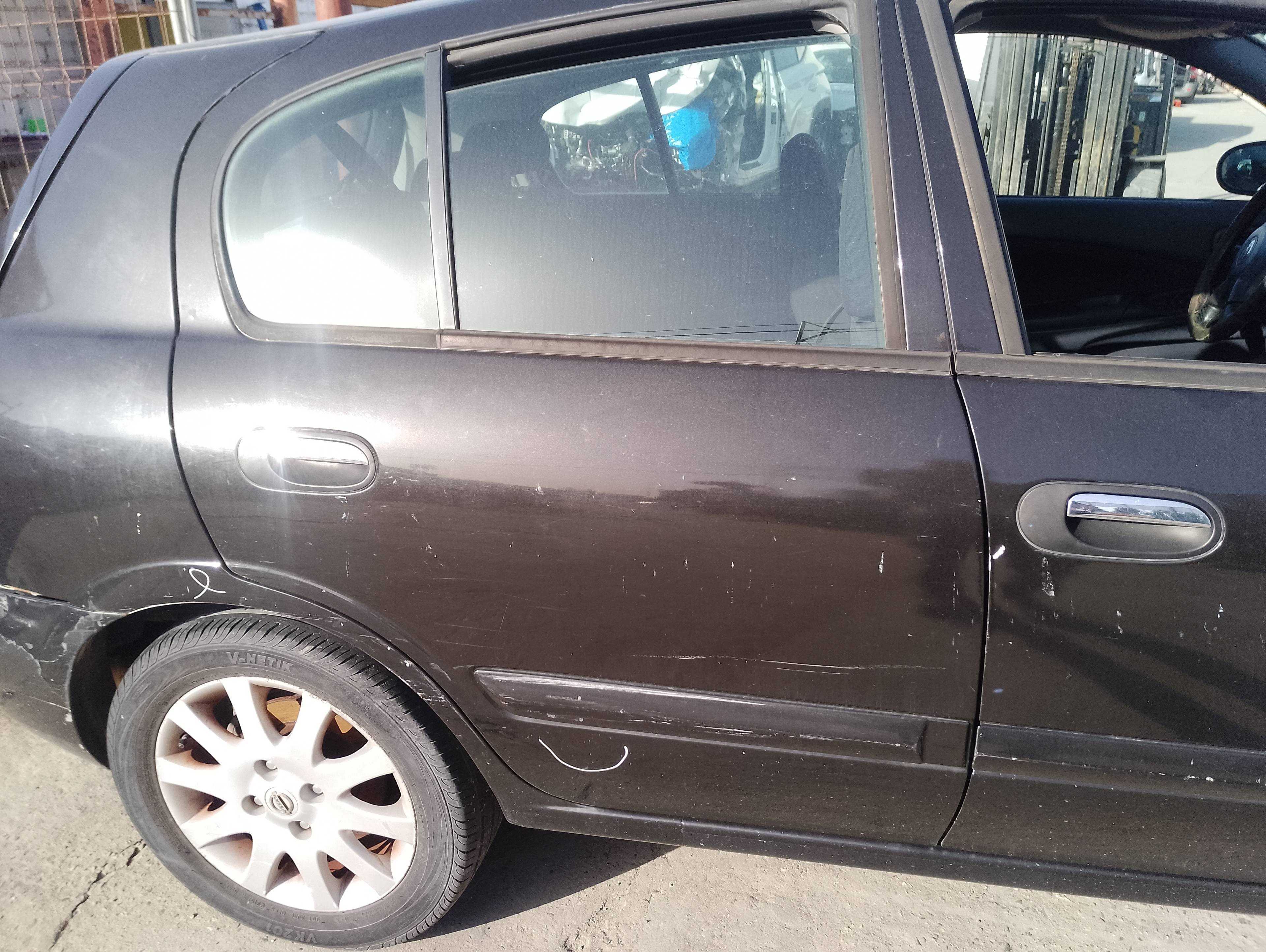 Recambio de puerta trasera derecha para nissan almera (n16/e) acenta referencia OEM IAM   