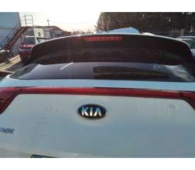 Recambio de piloto trasero central para kia sportage 1.7 crdi cat referencia OEM IAM   