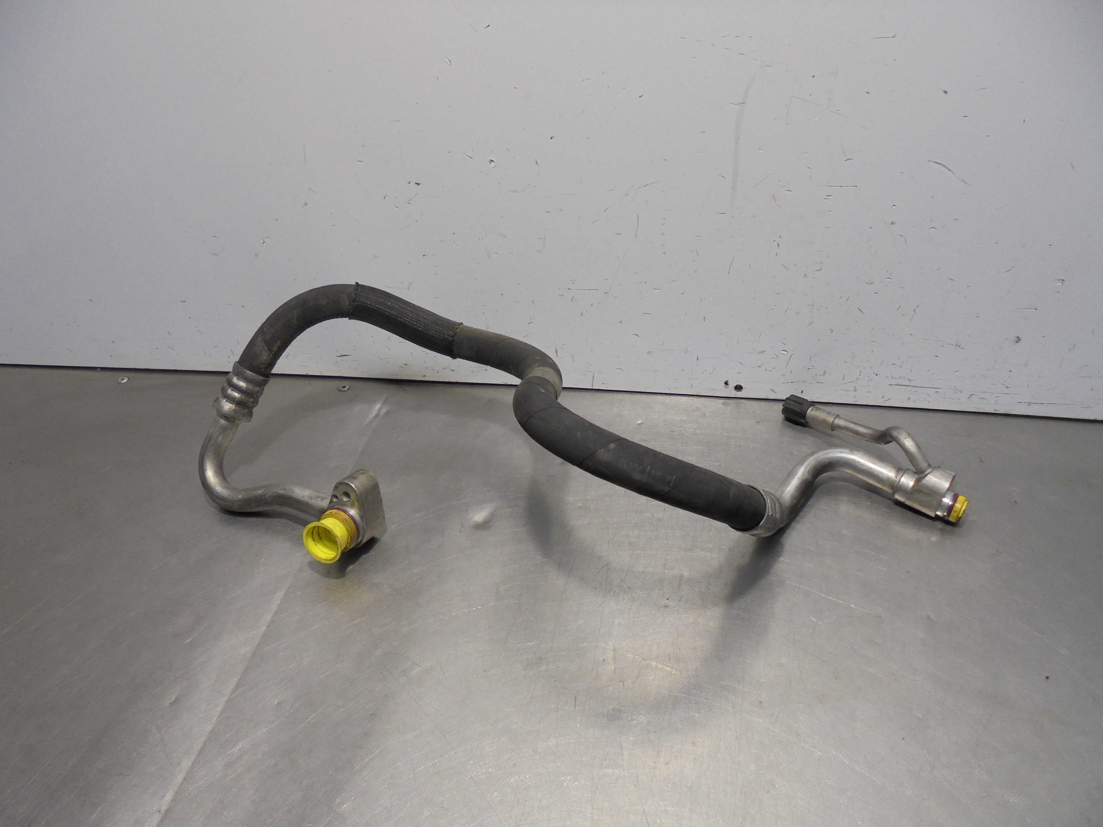 Recambio de tubos aire acondicionado para bmw serie 3 berlina (e90) 320d efficientdynamics edition referencia OEM IAM 6450423790