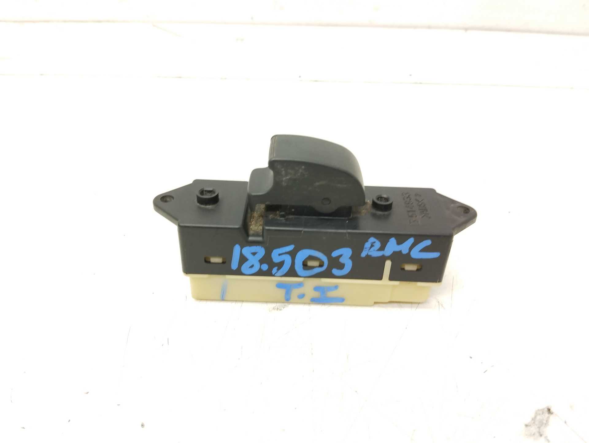Recambio de mando elevalunas trasero izquierdo para mitsubishi grandis (na0w) 2.0 di-d cat referencia OEM IAM 8608A0243 515143 