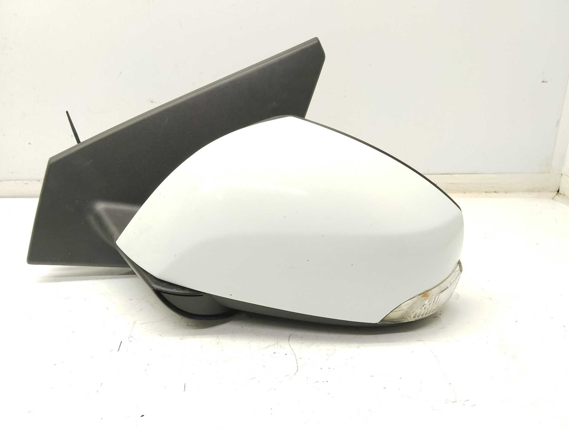 Recambio de retrovisor izquierdo para renault megane iii berlina 5 p dynamique referencia OEM IAM   