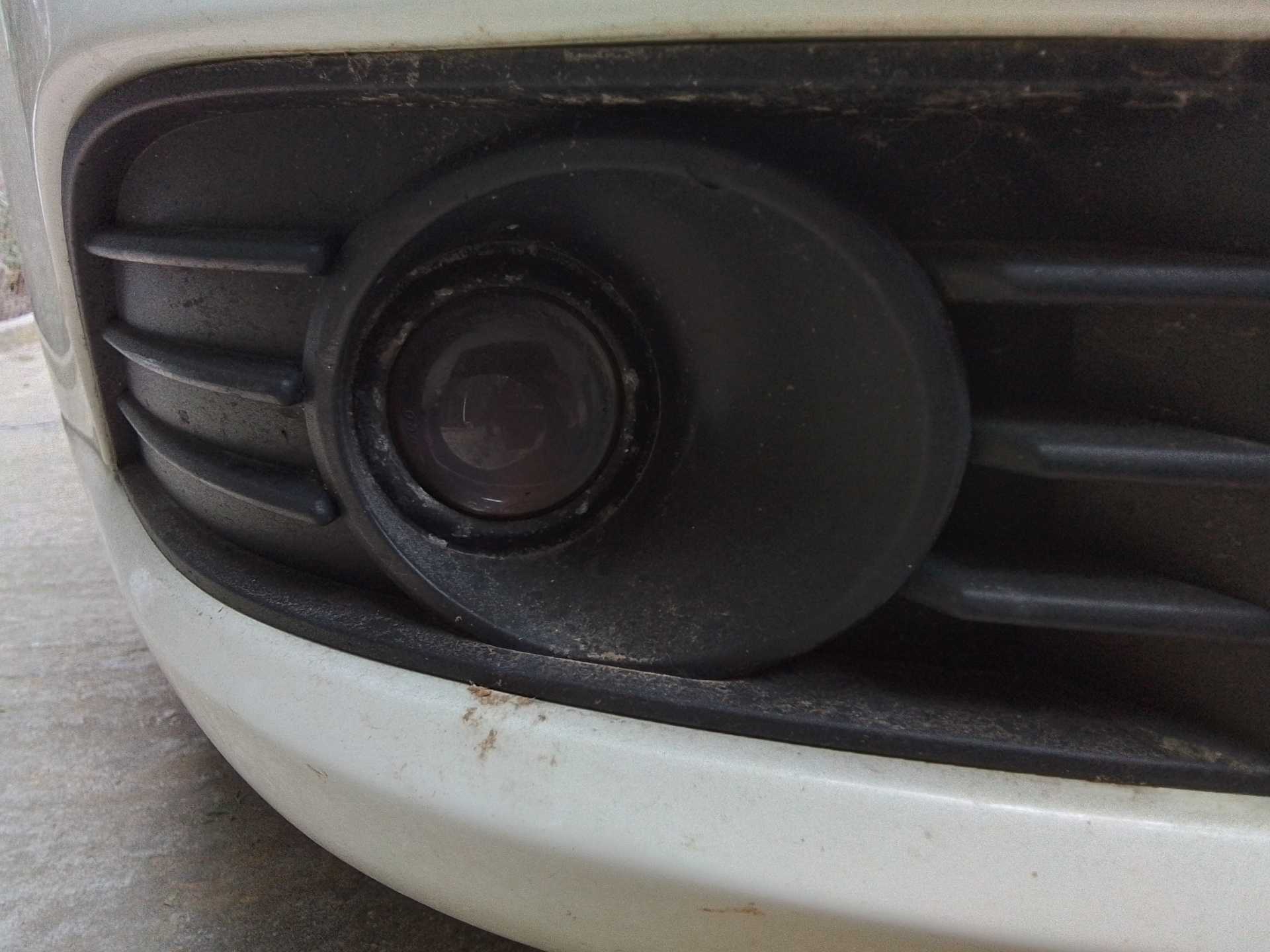 Recambio de faro antiniebla derecho para chevrolet epica 2.0 diesel cat referencia OEM IAM   