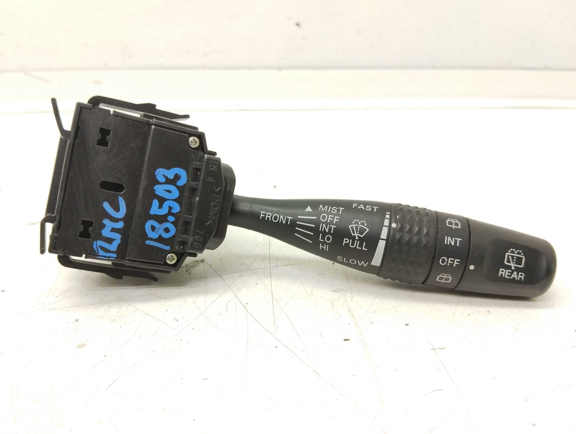 Recambio de mando limpia para mitsubishi grandis (na0w) 2.0 di-d cat referencia OEM IAM P7140  
