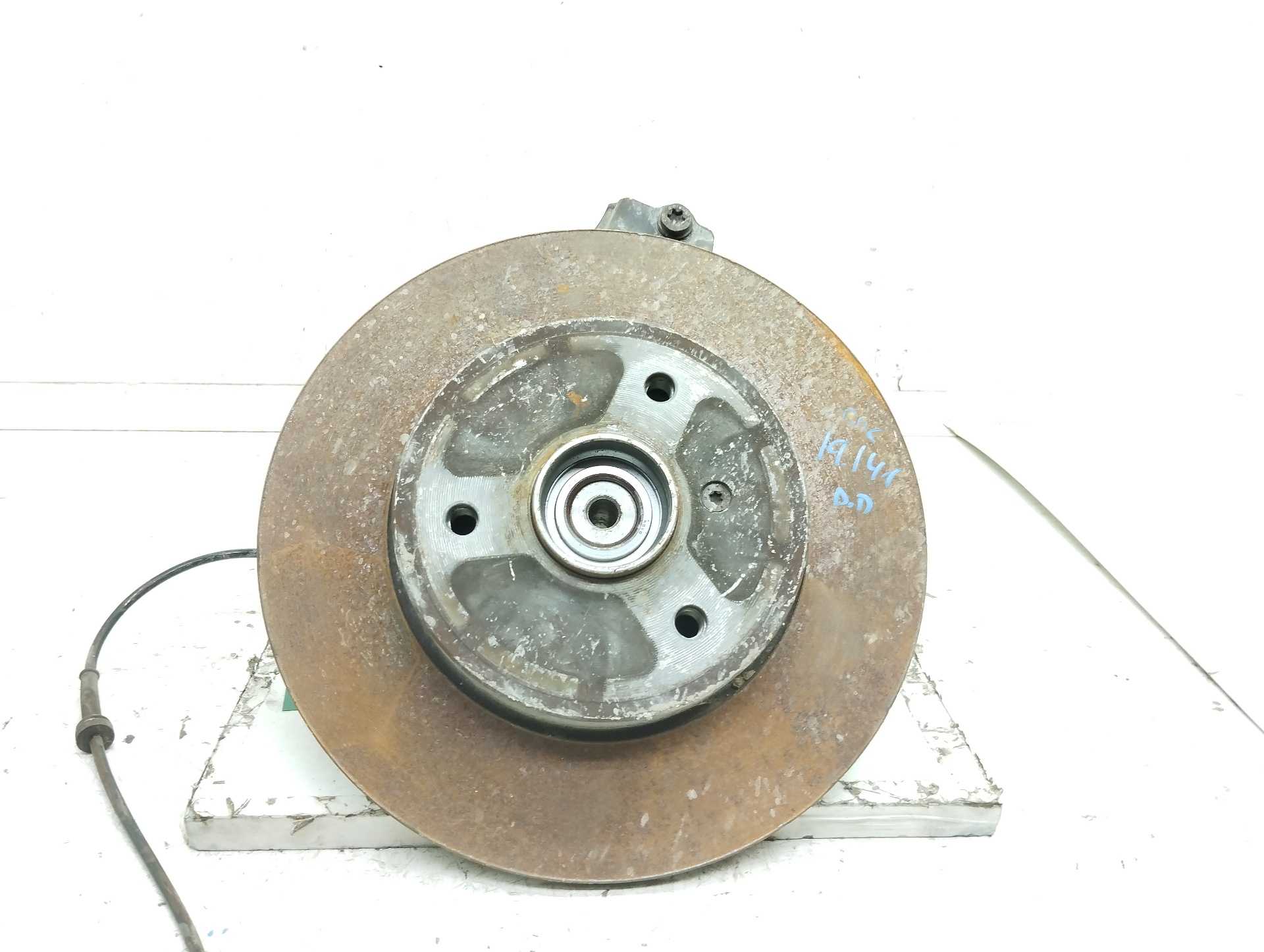 Recambio de mangueta delantera derecha para smart fort. c referencia OEM IAM  Q0004879V003 Q0004879V003000000