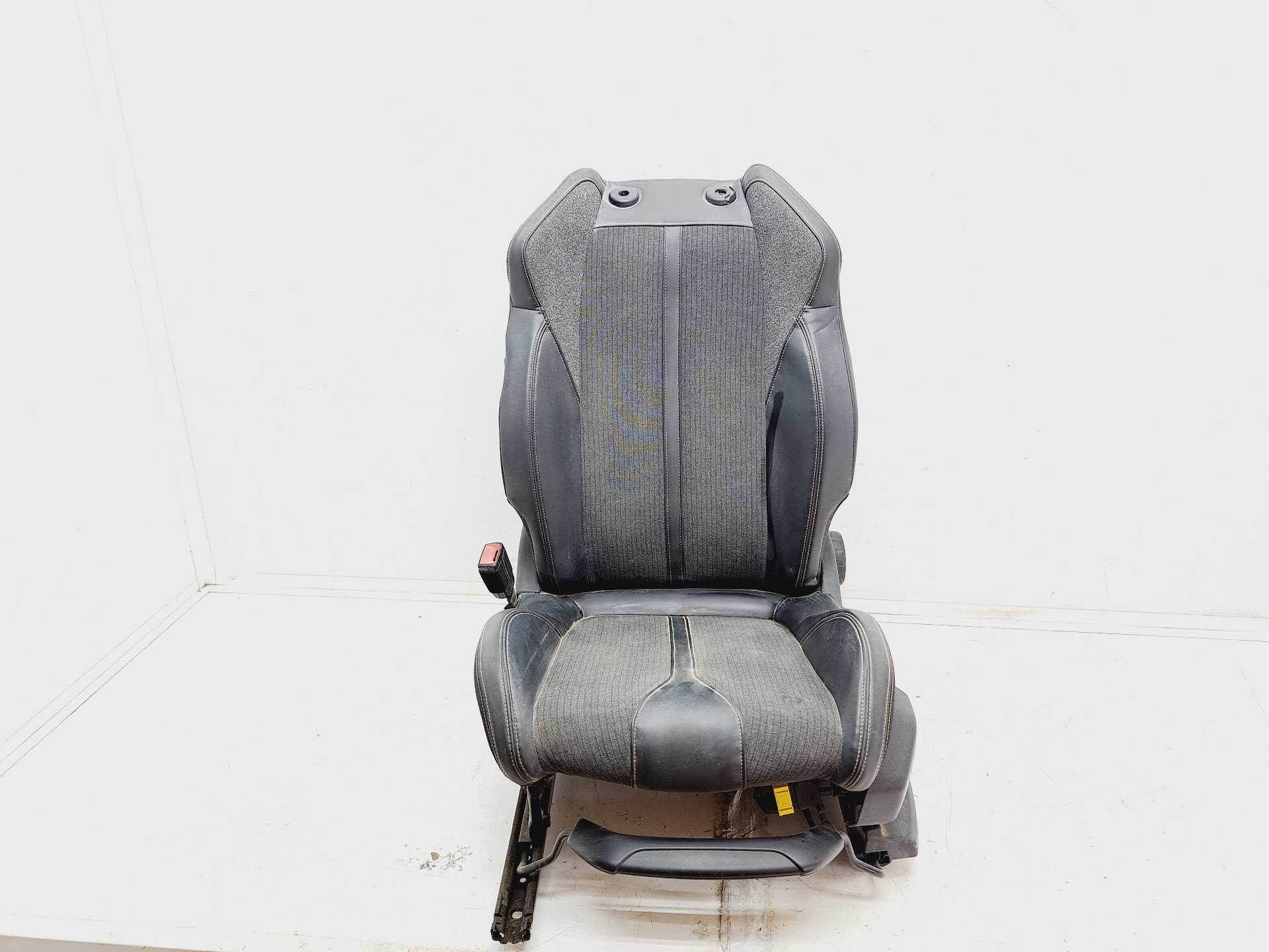Recambio de asiento delantero izquierdo para peugeot 3008 active referencia OEM IAM   