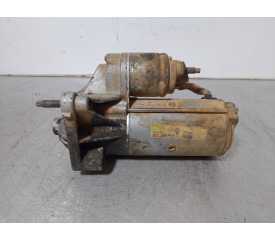 Recambio de motores de arranque para renault laguna ii (bg0) confort authentique referencia OEM IAM 8200331251 VALEO 