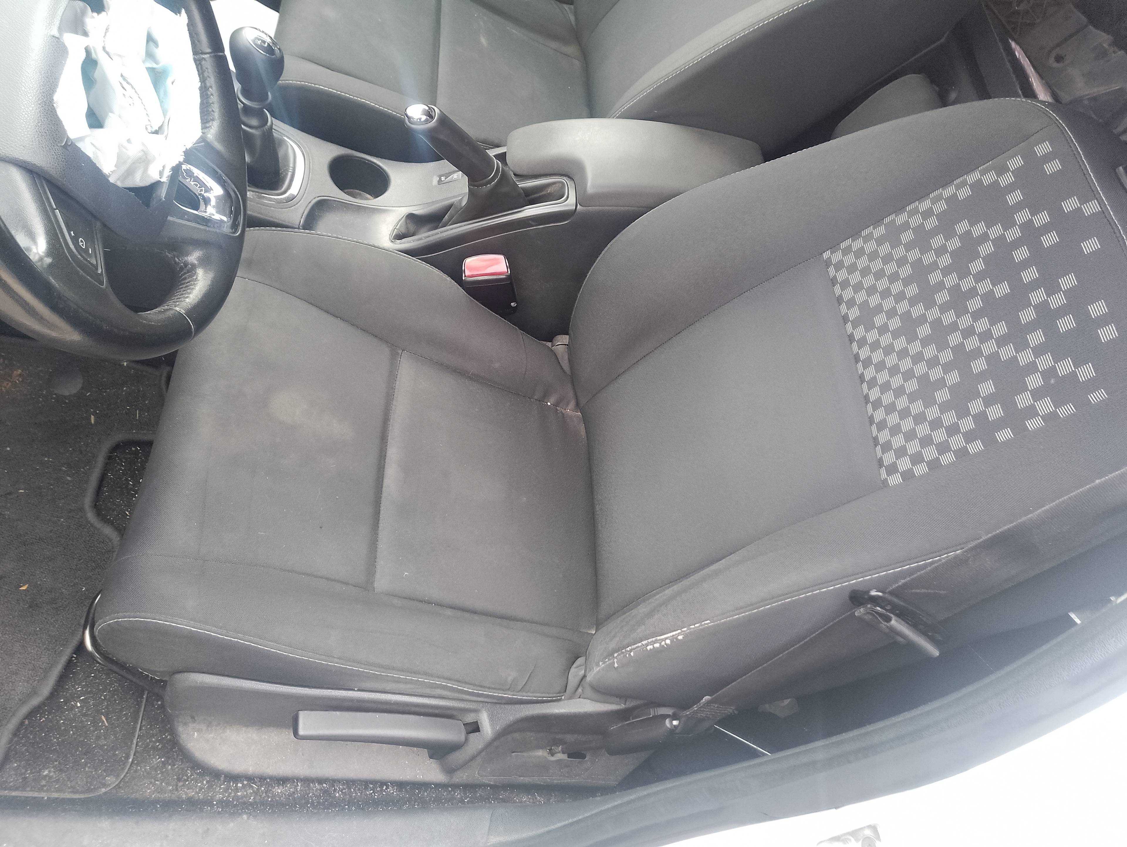 Recambio de asiento delantero izquierdo para renault megane iii berlina 5 p dynamique referencia OEM IAM   