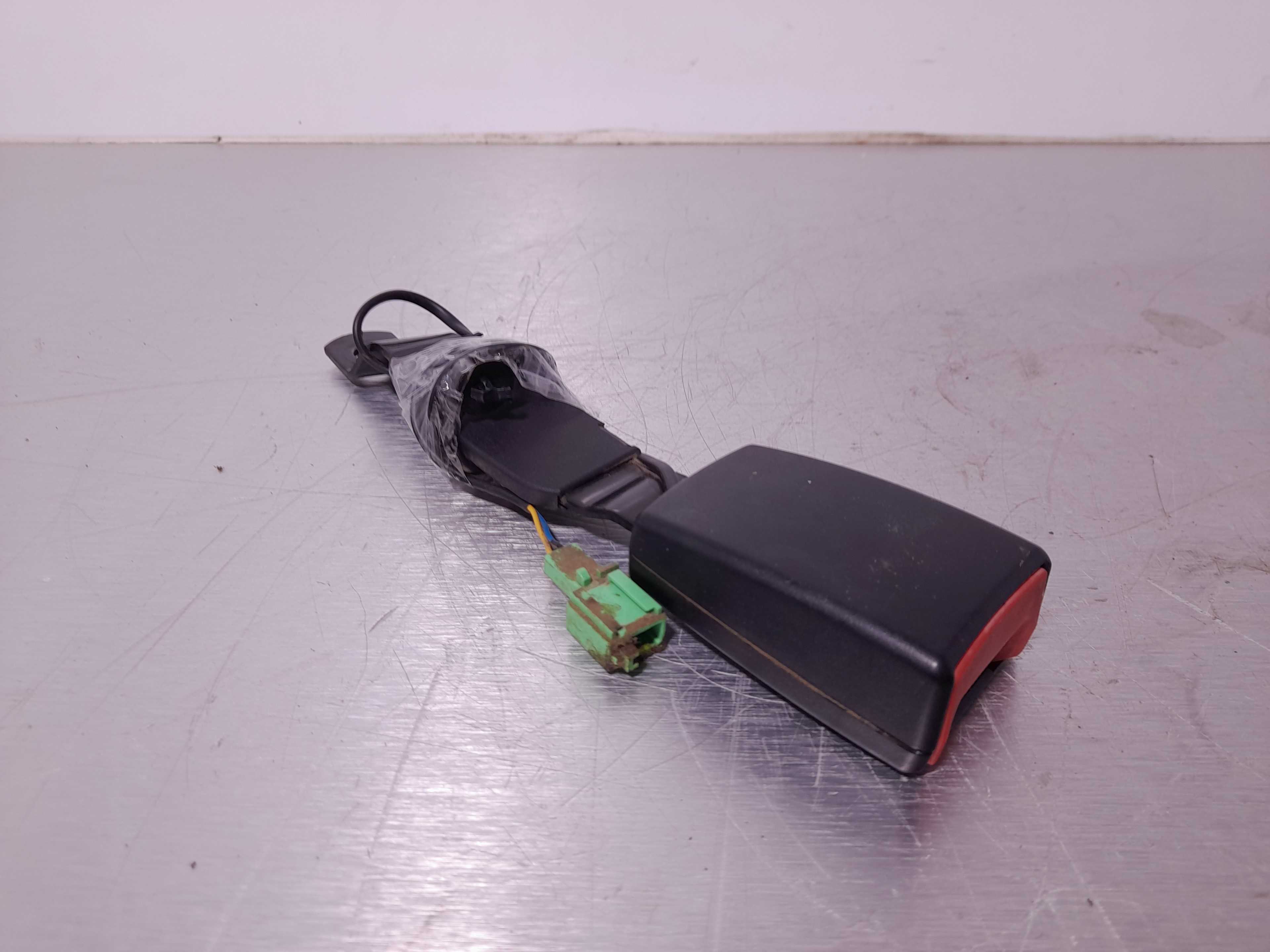 Recambio de anclaje cinturon de seguridad para seat ibiza (6j5) reference referencia OEM IAM D.D  