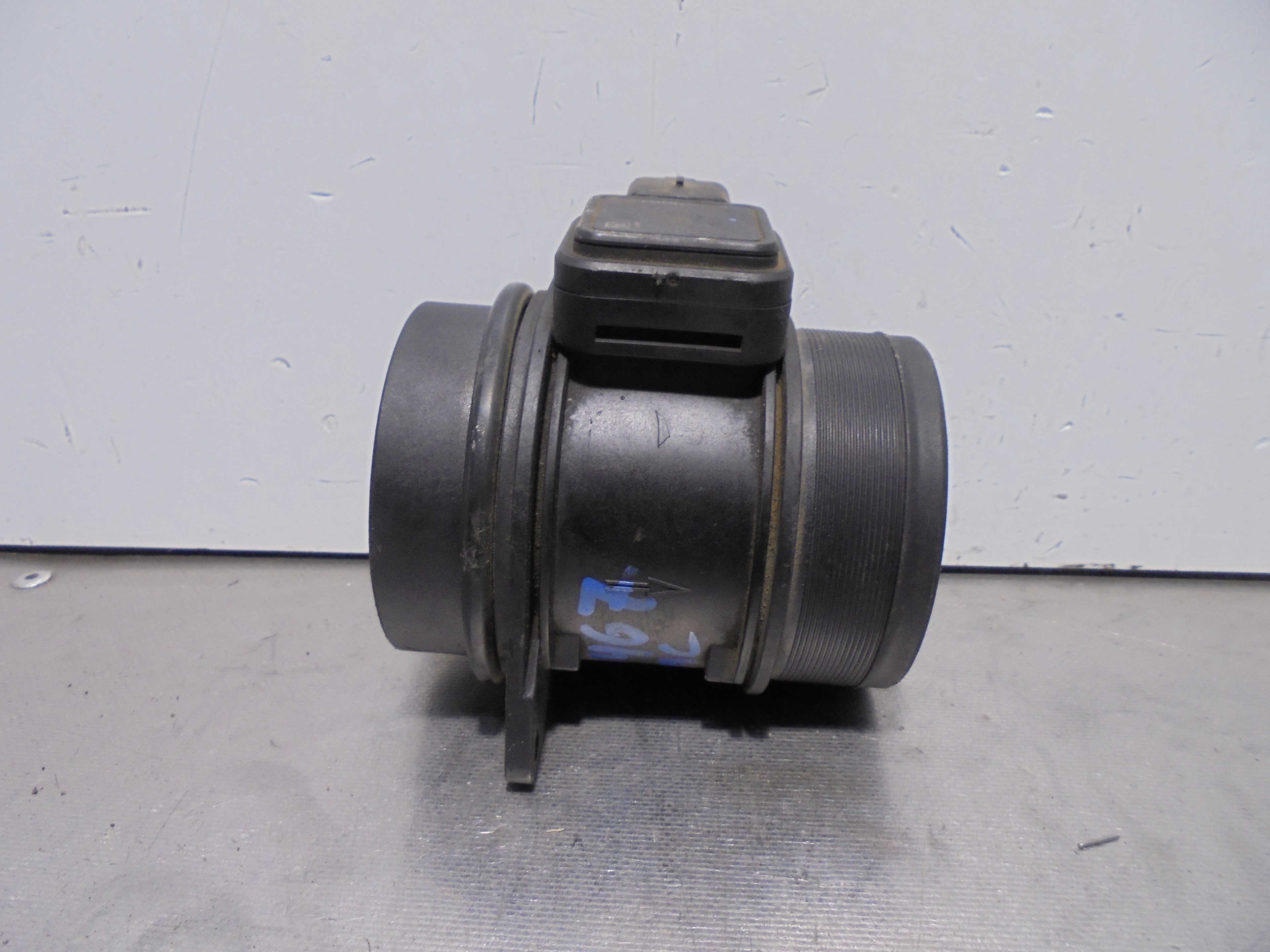 Recambio de caudalimetro para peugeot 607 (s2) básico referencia OEM IAM 9645948980 SIEMENS VDO 