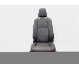 ASIENTO DELANTERO IZQUIERDO 