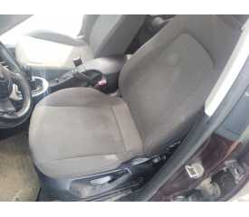 ASIENTO DELANTERO IZQUIERDO 