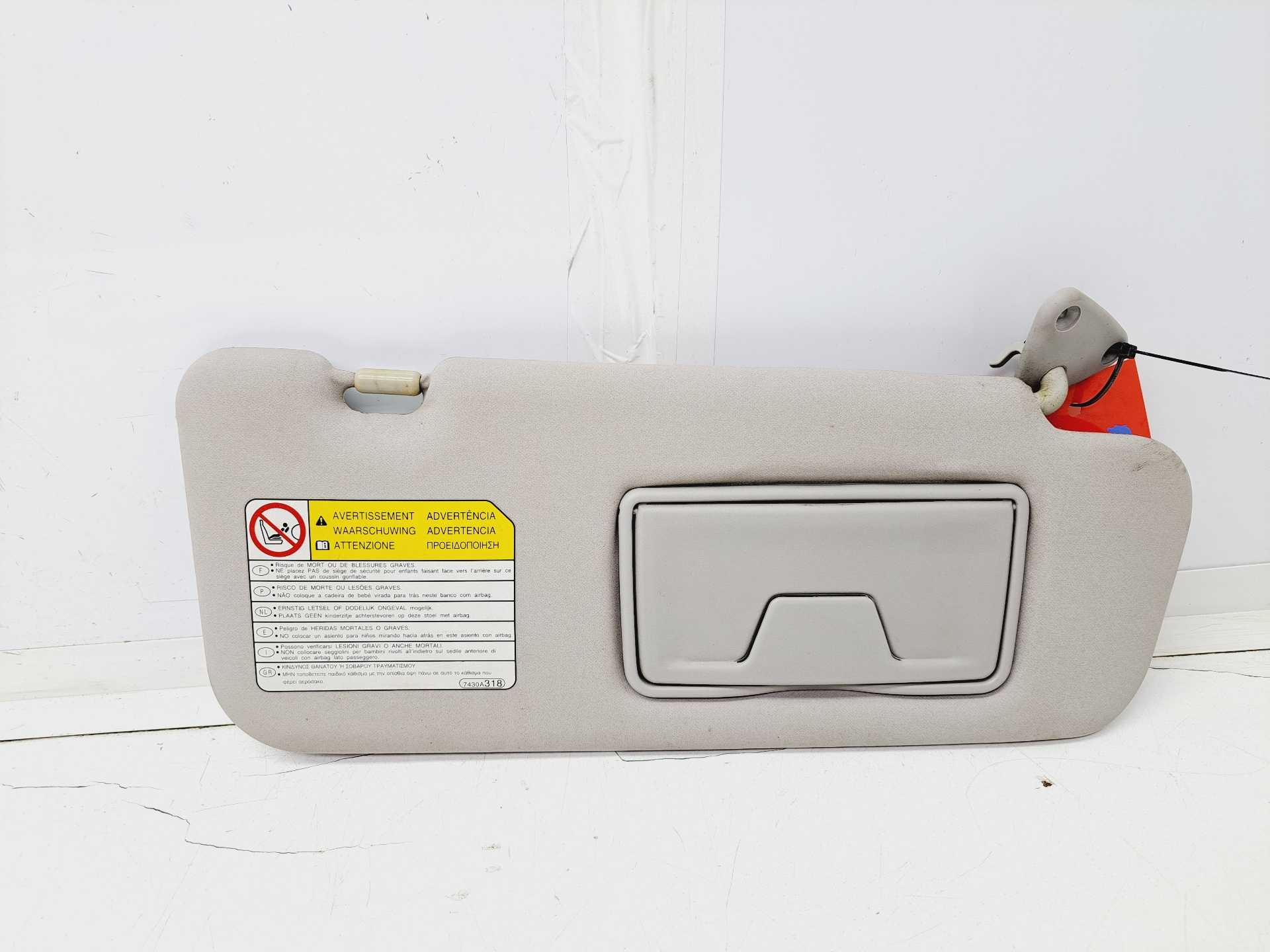 Recambio de parasol derecho para mitsubishi grandis (na0w) 2.0 di-d cat referencia OEM IAM 7430A318  