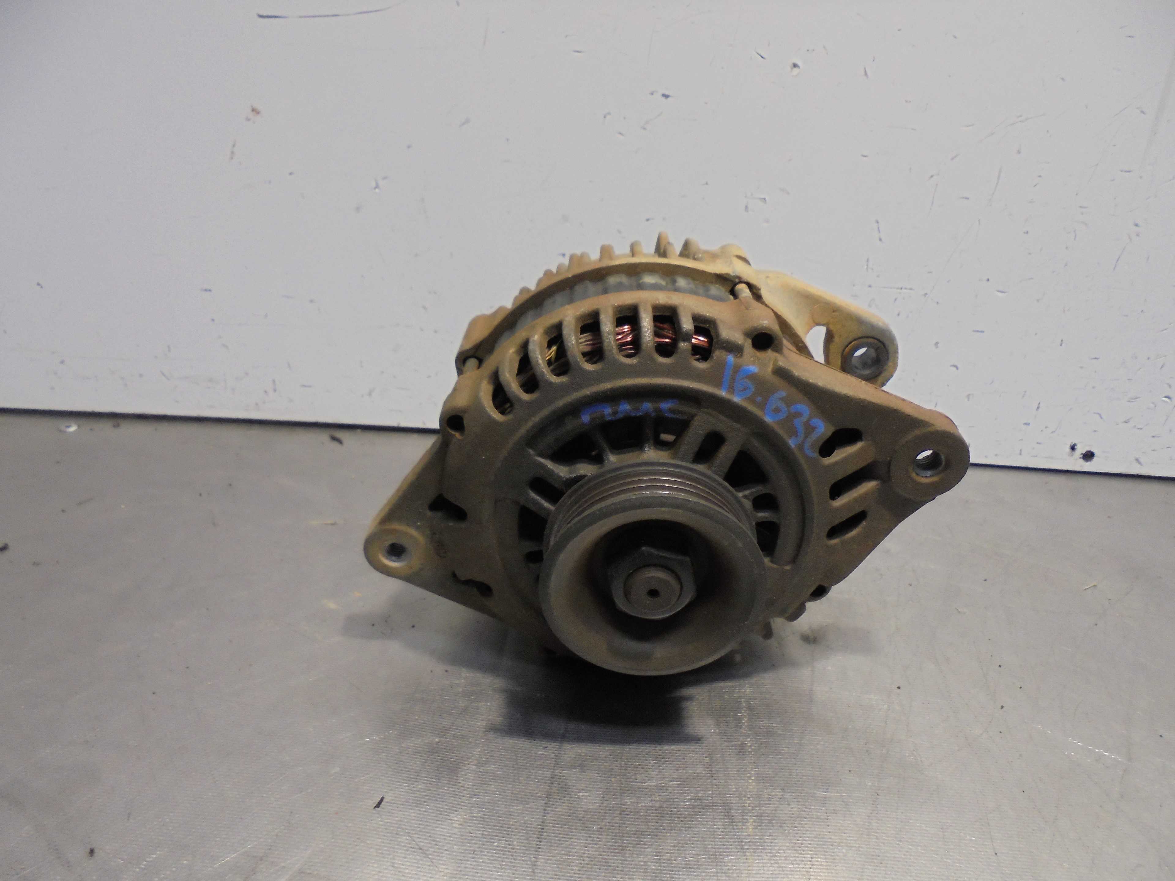 Recambio de alternador para kia sephia ll básico referencia OEM IAM OK30C18300  