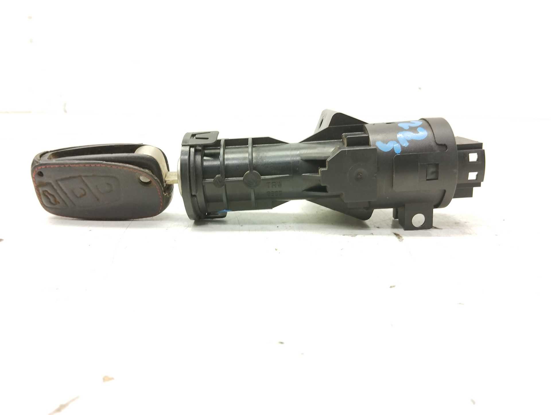 Recambio de conmutador de arranque para fiat bravo (198) 1.4 16v turbo referencia OEM IAM 51793869B365 61083600 