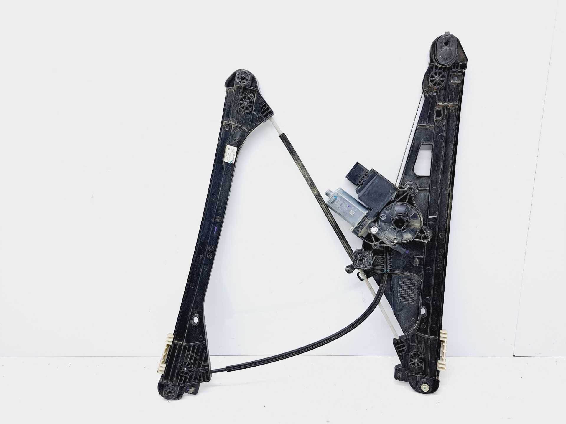 Recambio de elevalunas delantero derecho para peugeot 3008 active referencia OEM IAM 9810488880  