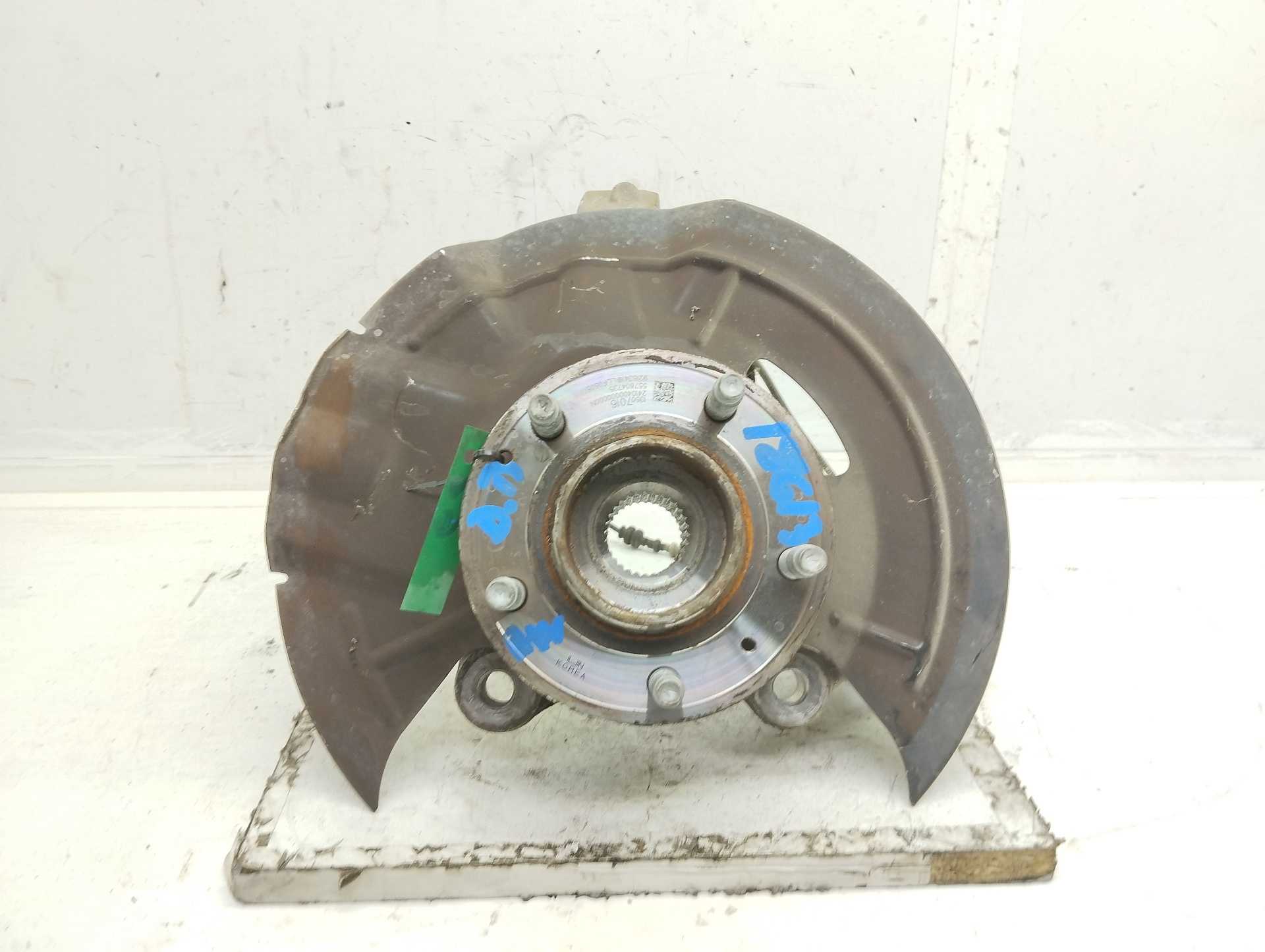 Recambio de mangueta delantera derecha para opel insignia grand sport 1.6 cdti dpf referencia OEM IAM   