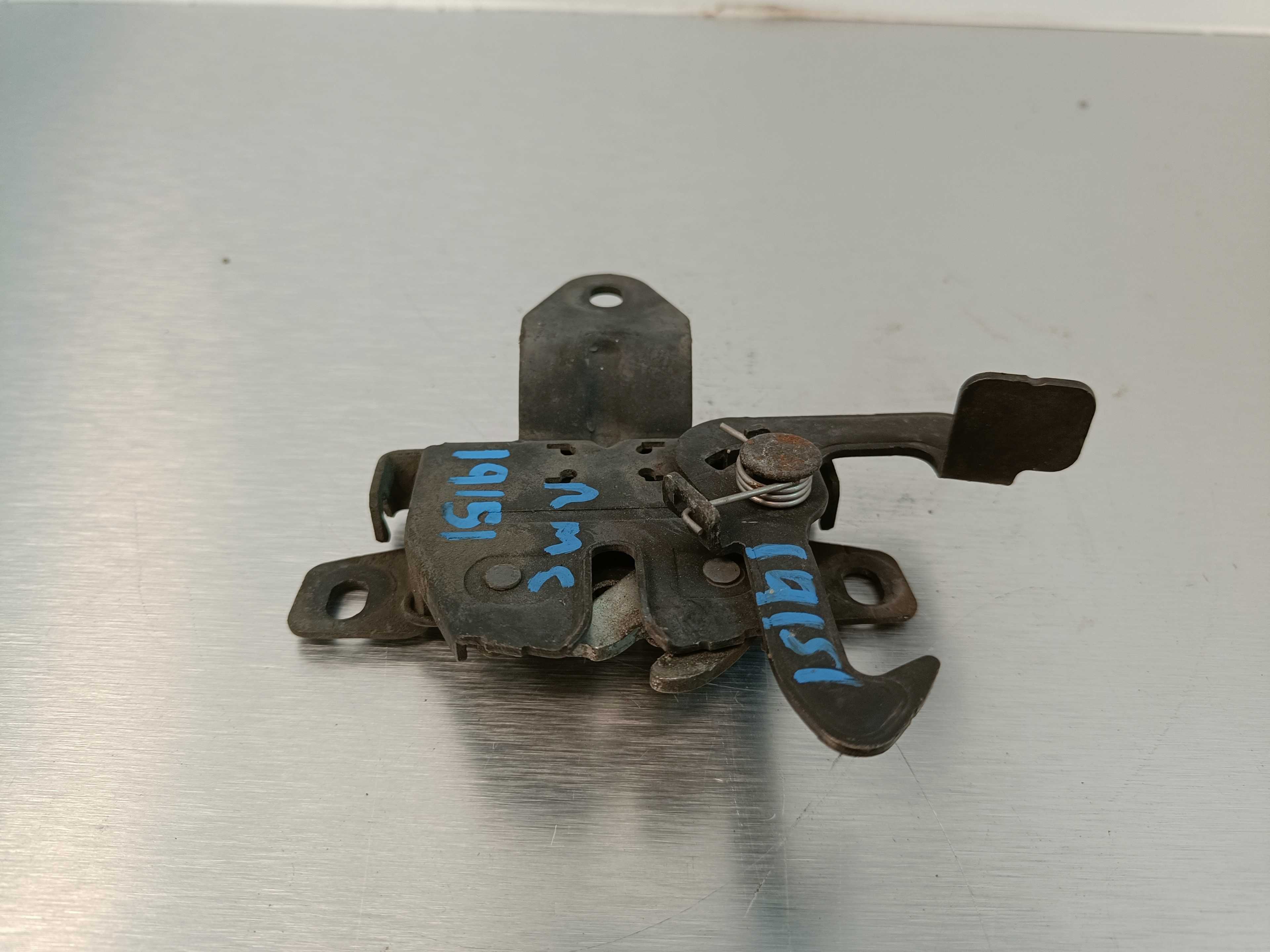 Recambio de cerradura maletero / porton para chevrolet captiva 2.0 vcdi lt referencia OEM IAM   