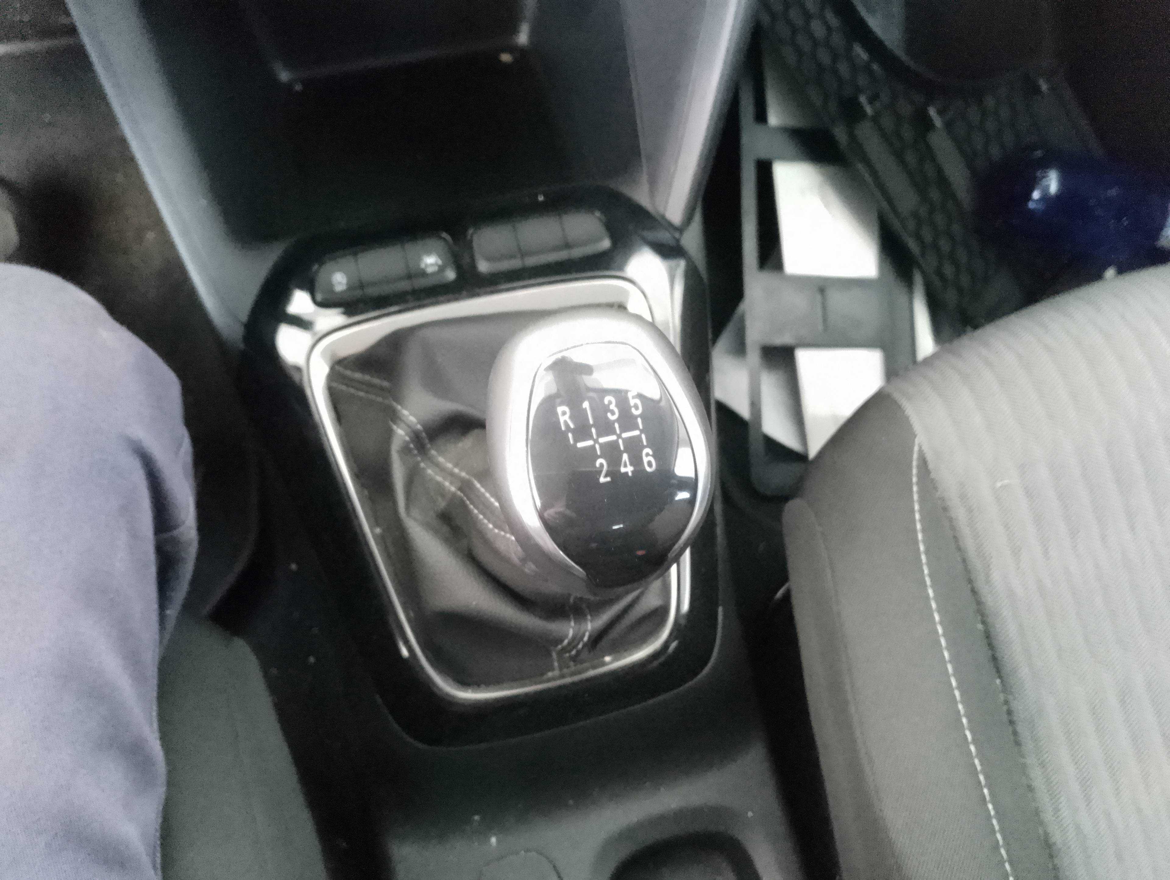 Recambio de palanca cambio para opel corsa f edition referencia OEM IAM   