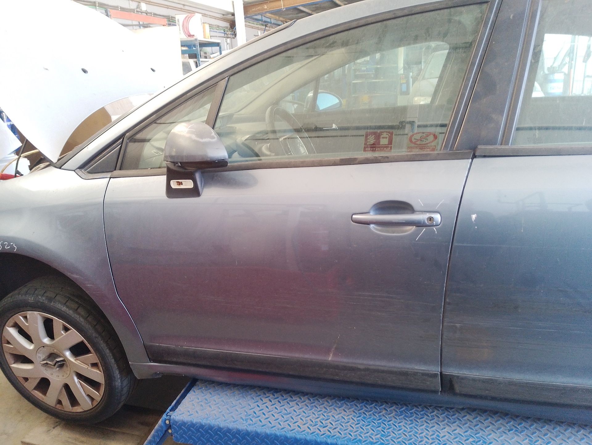 Recambio de puerta delantera izquierda para citroën c4 i (lc_) 1.6 hdi referencia OEM IAM 9002W0  