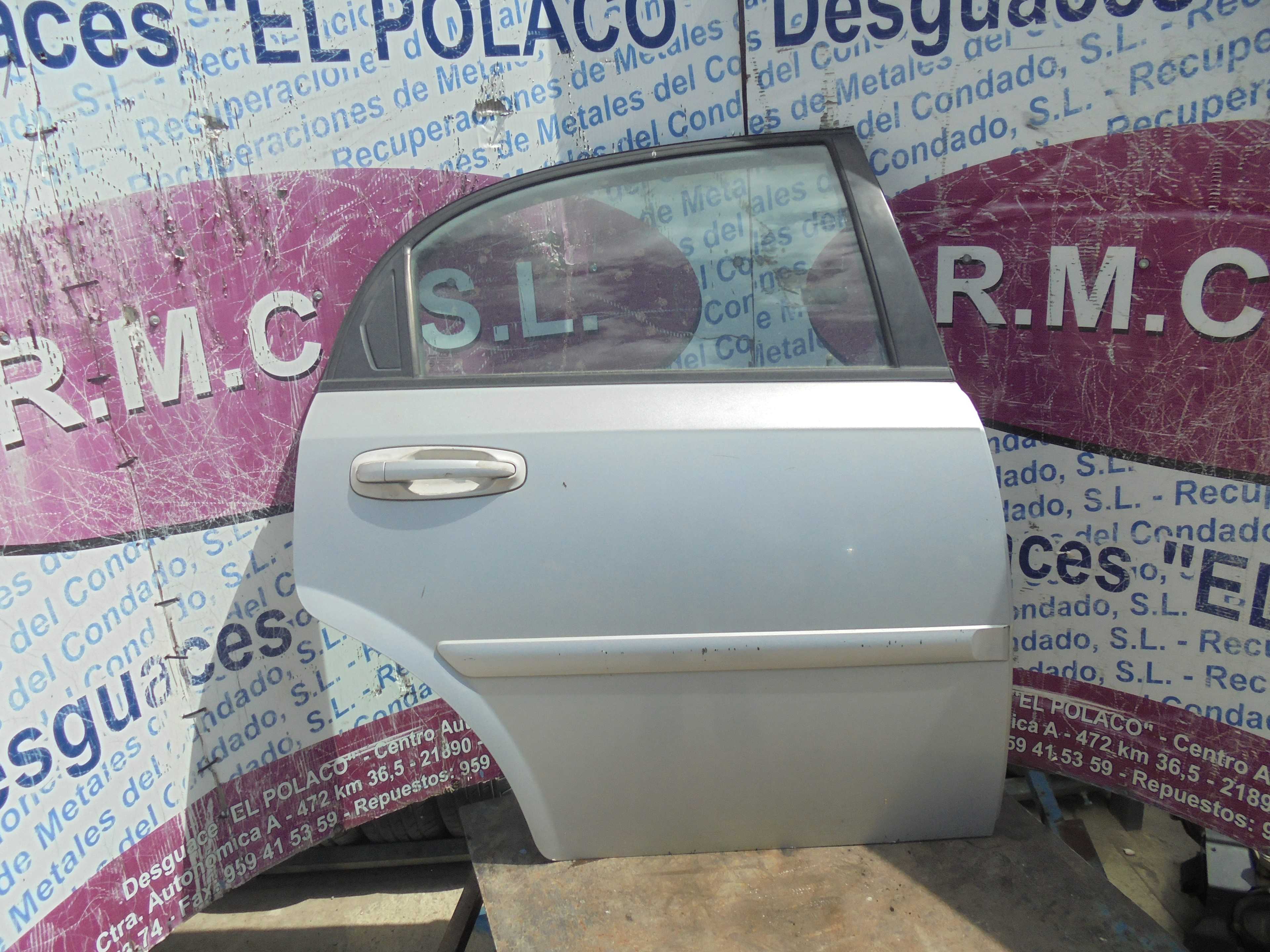 Recambio de puerta trasera derecha para daewoo lacetti se referencia OEM IAM   