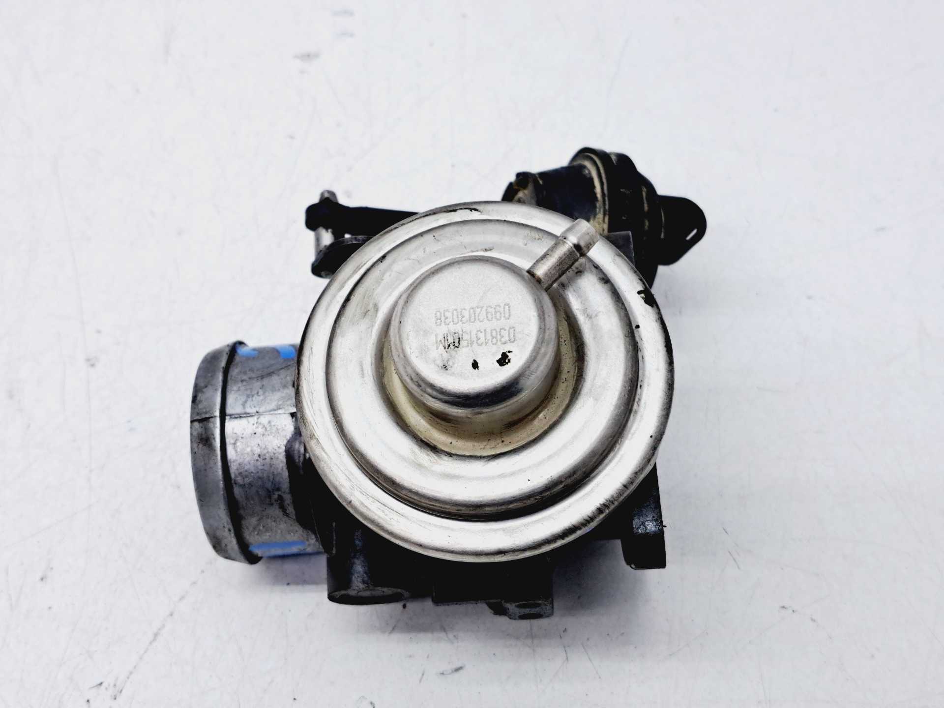 Recambio de valvula egr para skoda fabia familiar (6y5) comfort referencia OEM IAM 038129637B  