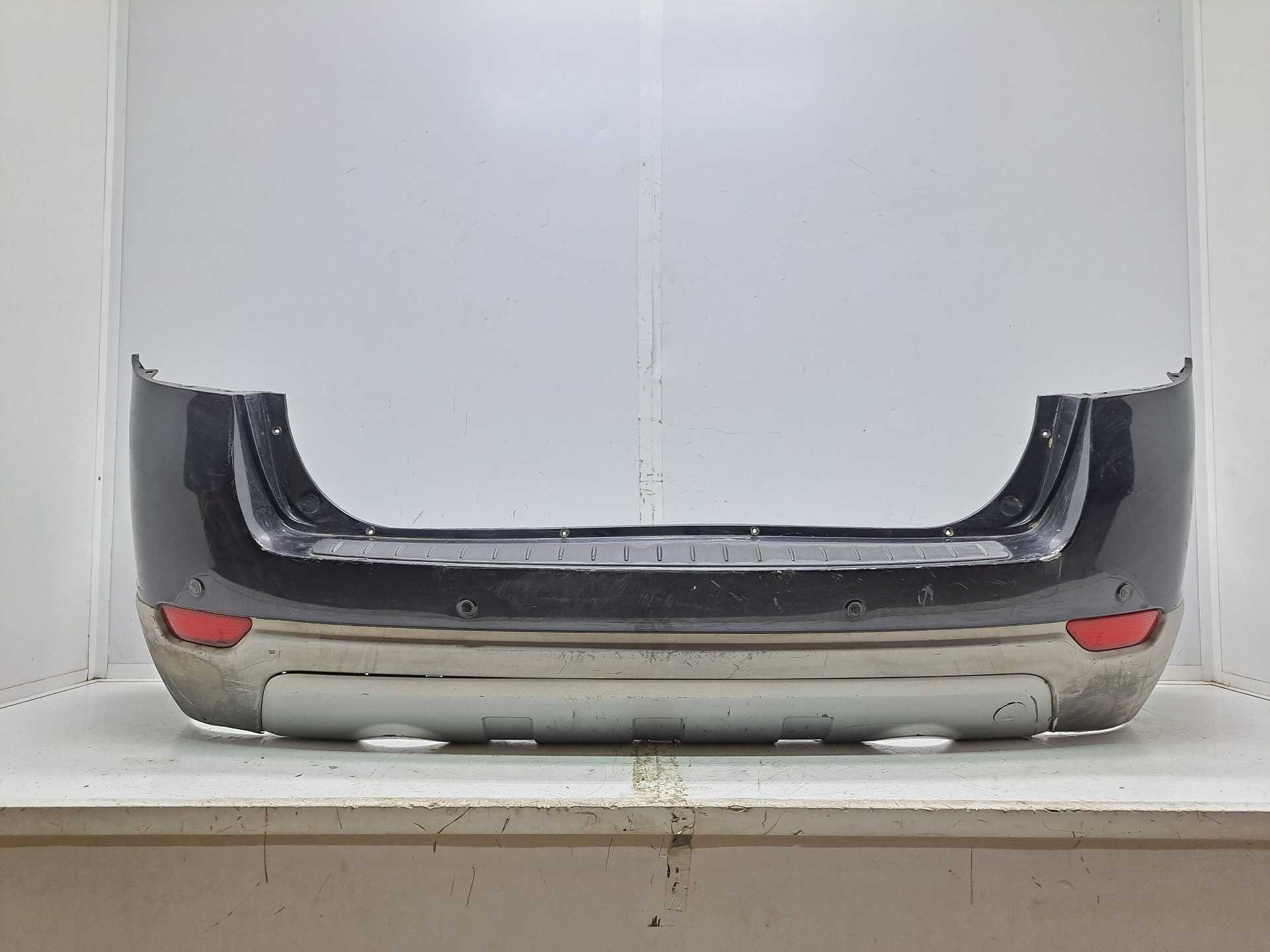Recambio de paragolpes trasero para chevrolet captiva 2.0 vcdi lt referencia OEM IAM   