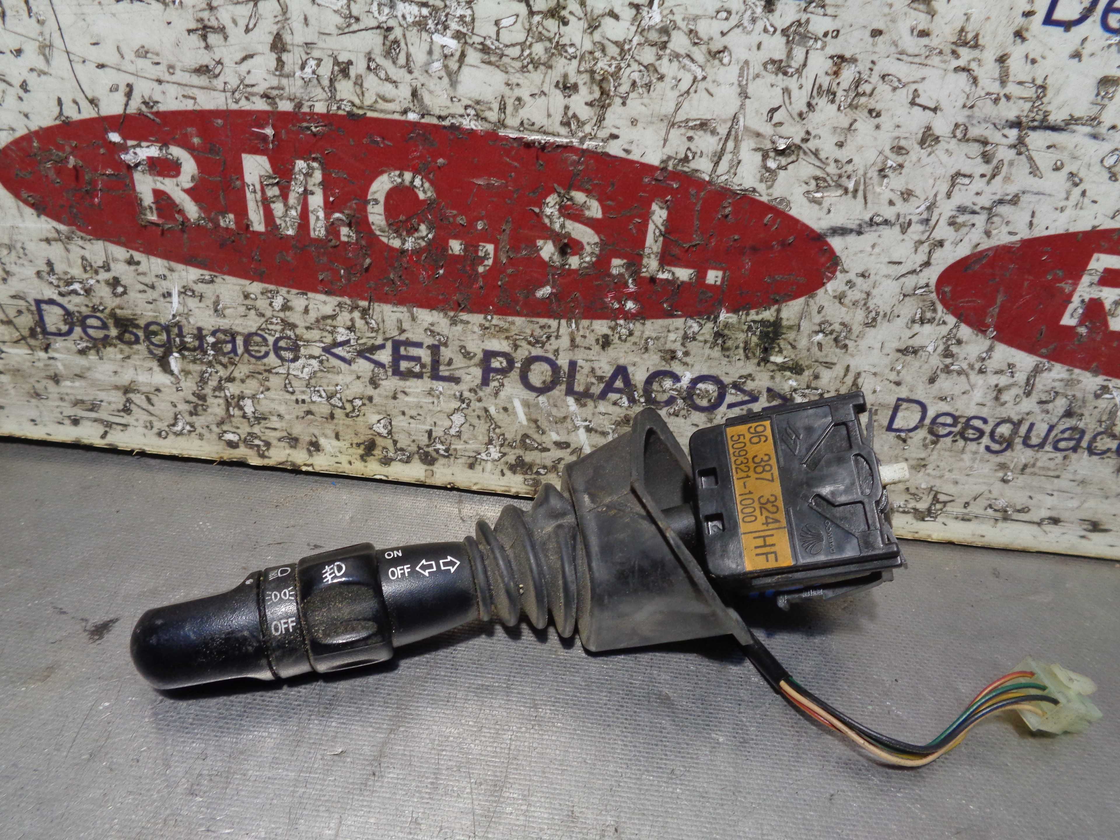 Recambio de mando intermitentes para chevrolet nubira berlina 1.6 cat referencia OEM IAM 96387324  