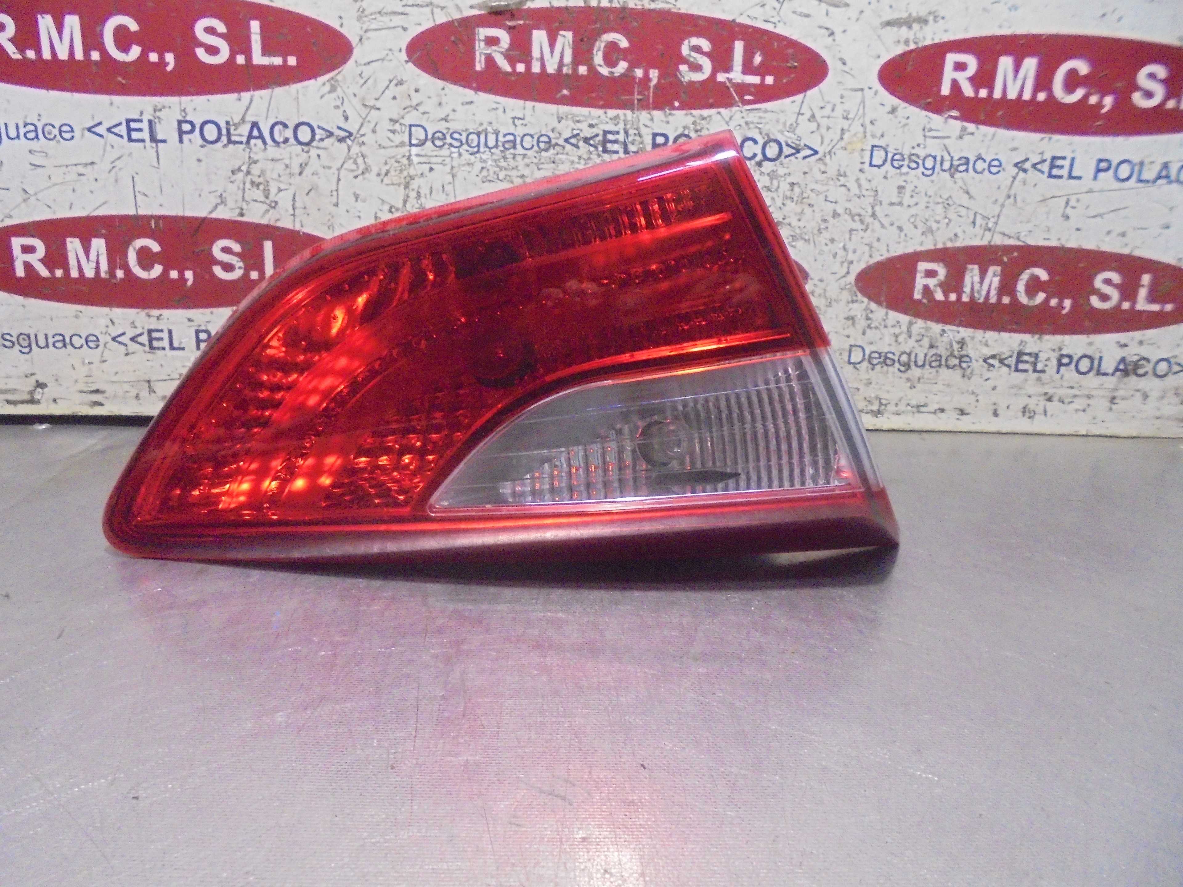 Recambio de piloto porton trasero izquierdo para hyundai i30 (gd) style referencia OEM IAM   